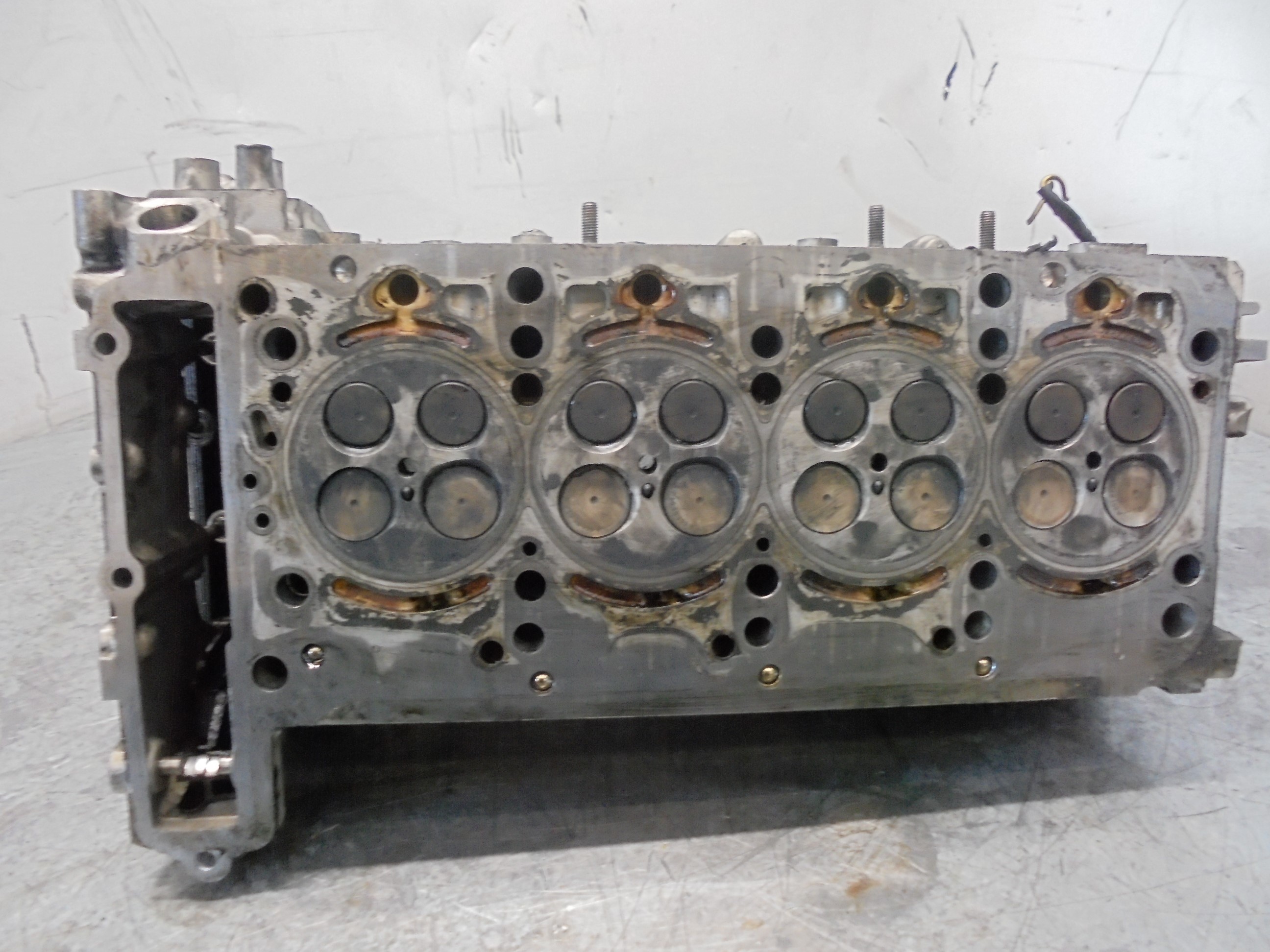 MERCEDES-BENZ C-Class W204/S204/C204 (2004-2015) Engine Cylinder Head R651016 20481248