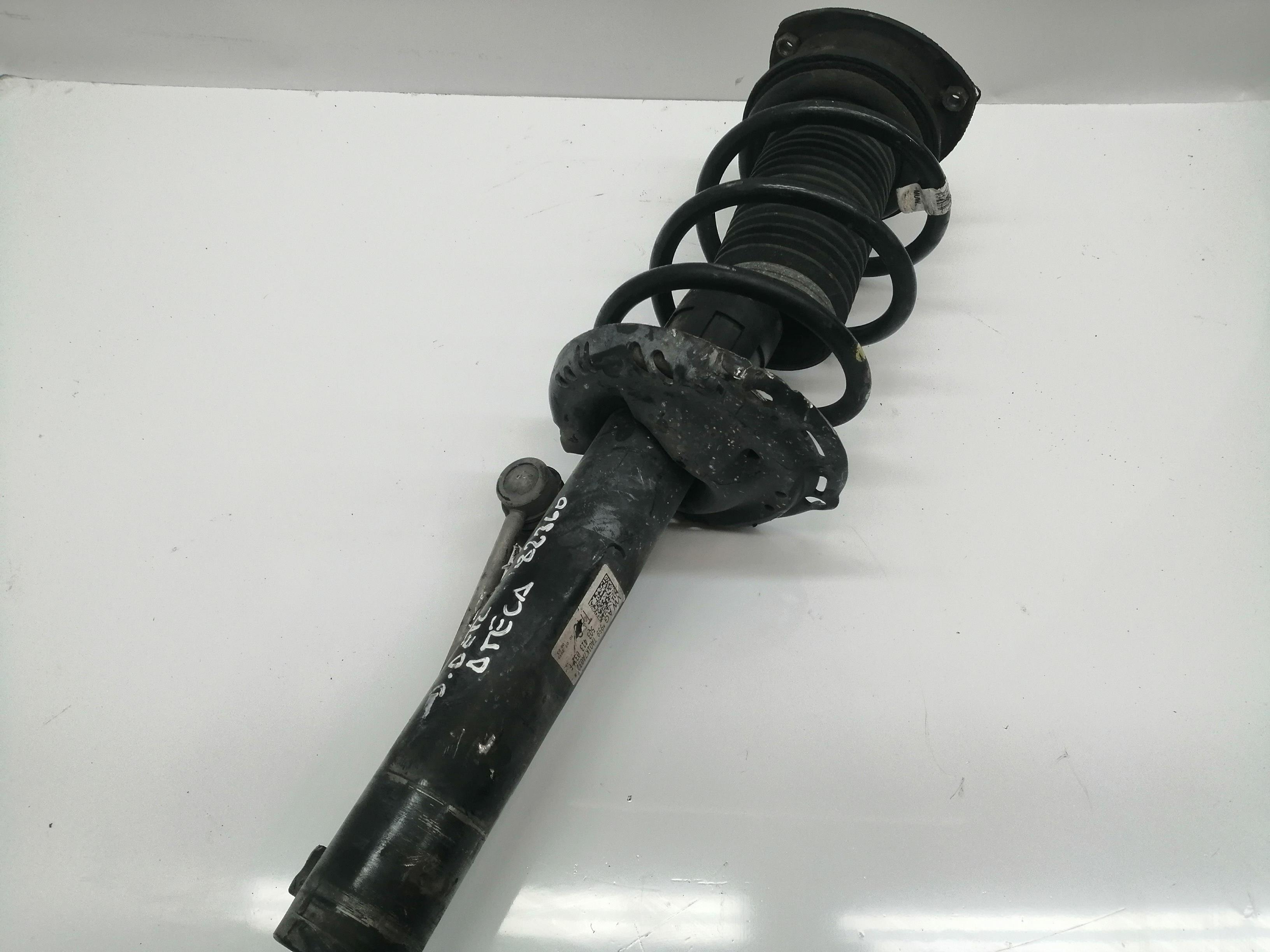 SEAT Ateca 1 generation (2016-2024) Front Right Shock Absorber 5Q3413031F 25180893