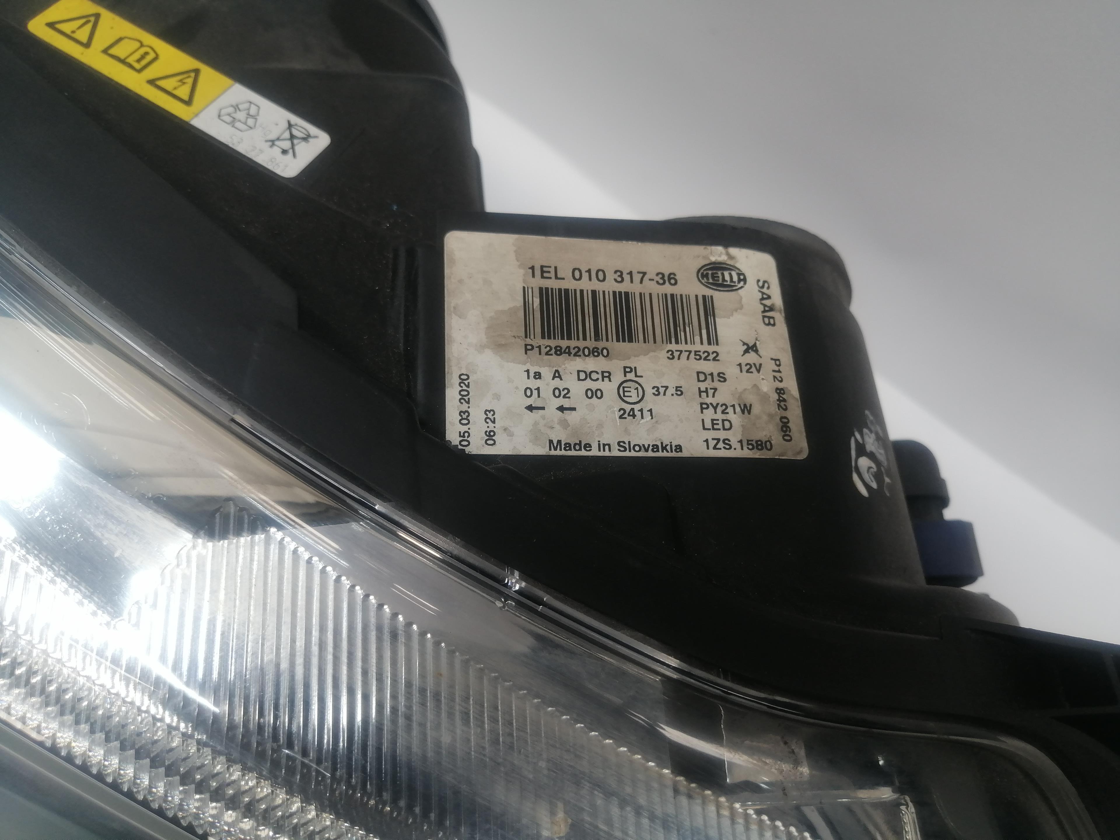 TOYOTA RAV4 2 generation (XA20) (2000-2006) Oikea etuvalo 12842070 25705184