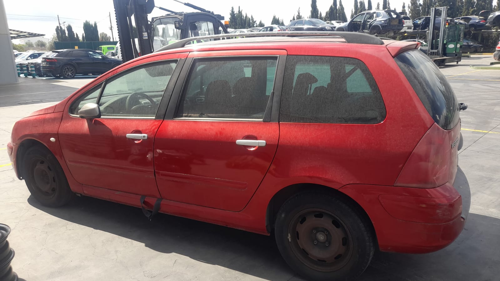 PEUGEOT Aripa stânga față 7840K8 25268024