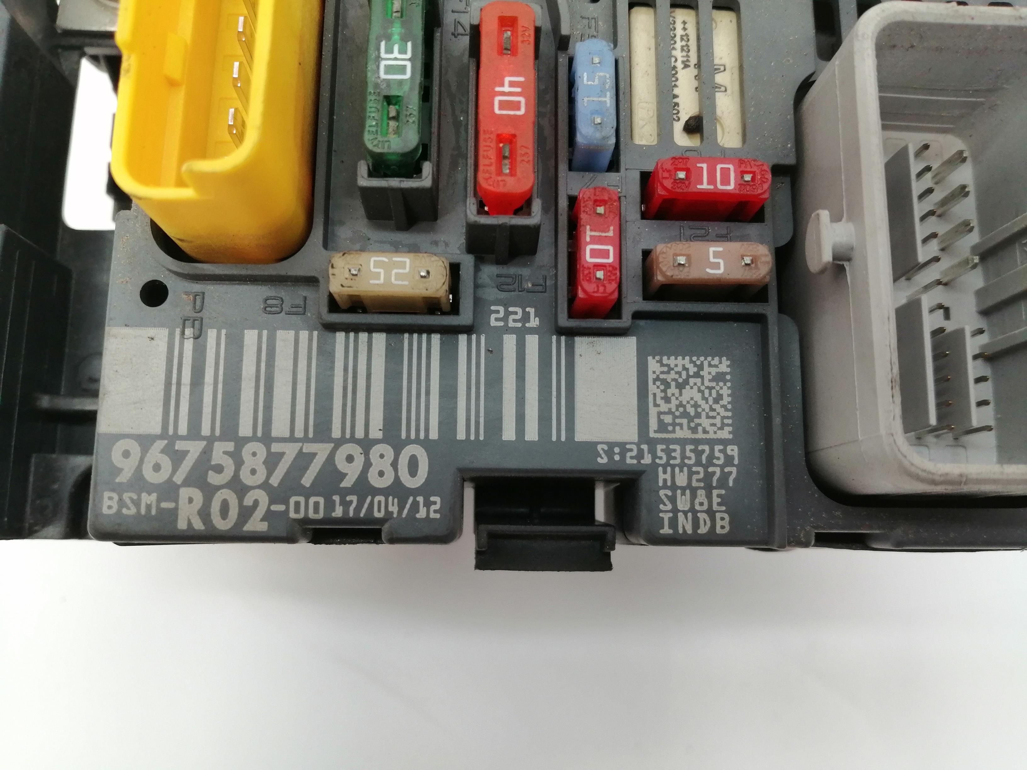 CITROËN C4 Picasso 1 generation (2006-2013) Fuse Box 9675877980,BSMR0200 23985639