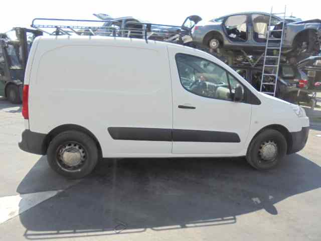 PEUGEOT Partner 2 generation (2008-2023) Замок правої передньої двері 9135EA 27505519