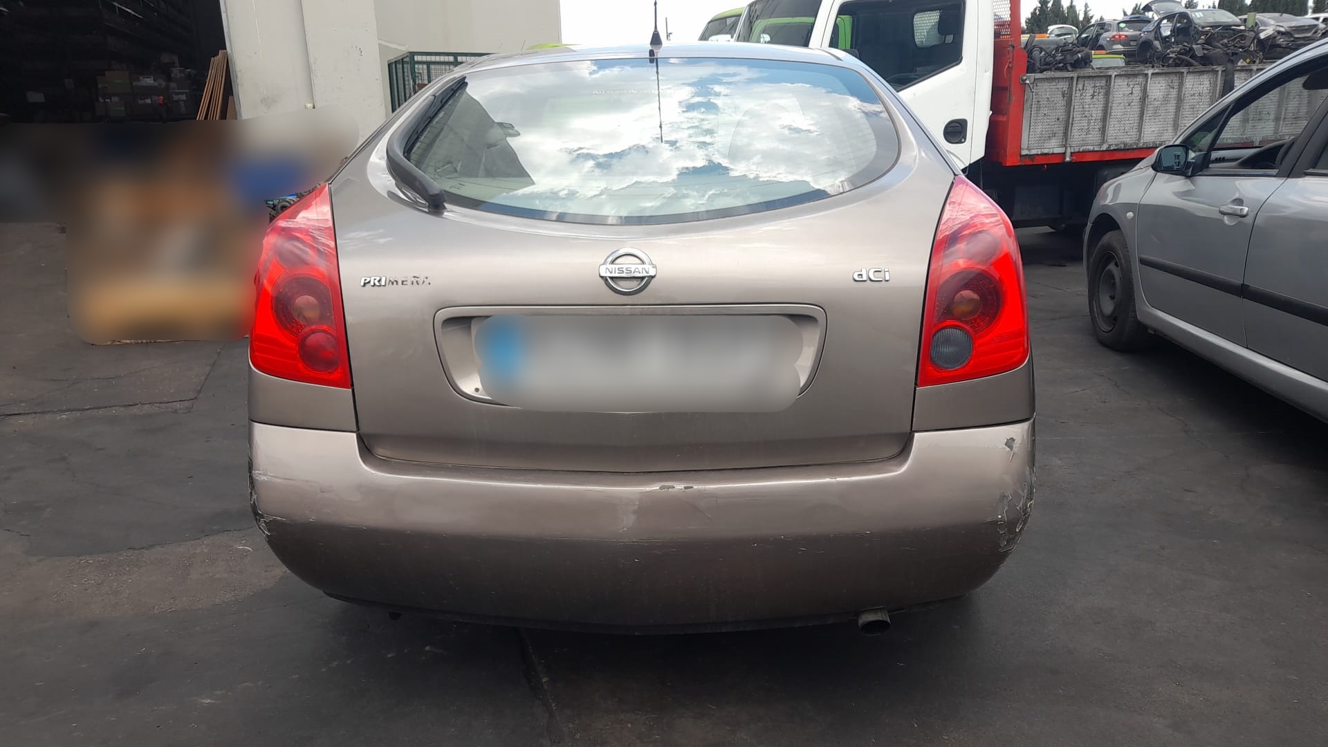 NISSAN Primera P12 (2001-2008) Крыло переднее правое 63100AV630 18790129