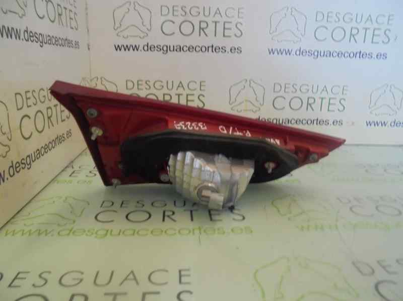 TOYOTA Auris 1 generation (2006-2012) Feu arrière droit 8158102500 25101368