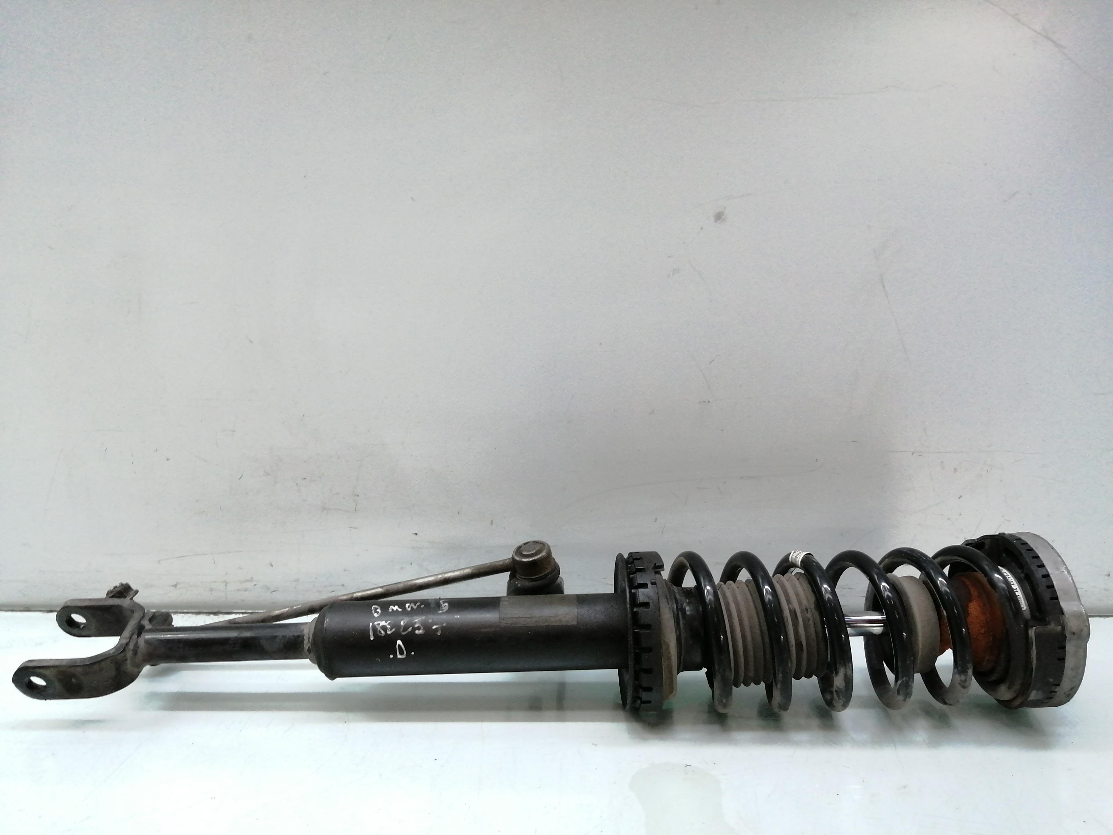 BMW 5 Series F10/F11 (2009-2017) Front Right Shock Absorber 31316789364 25179012