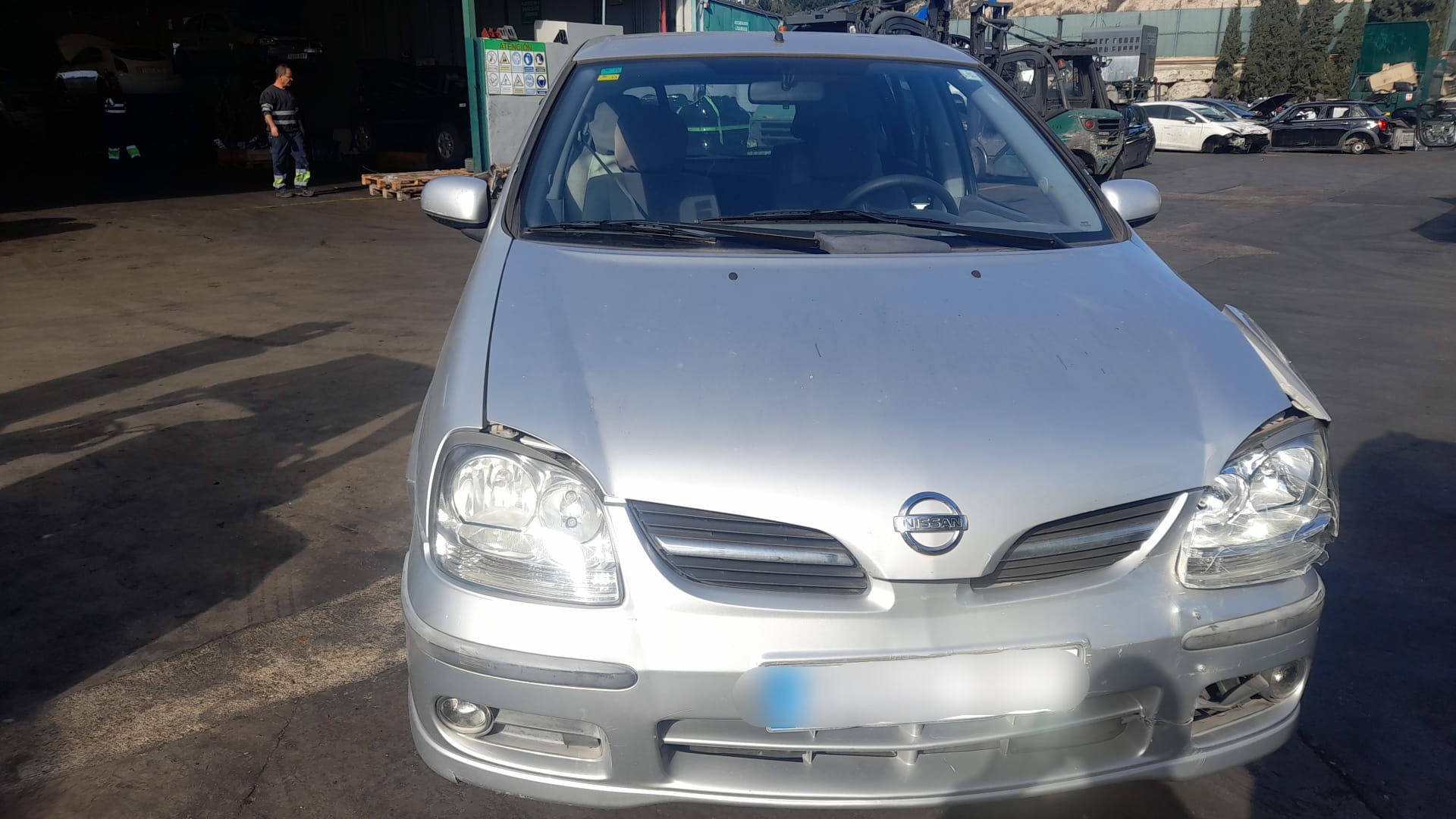 NISSAN Almera Tino 1 generation  (2000-2006) Priekinės kairės durys 801014U130 18600807