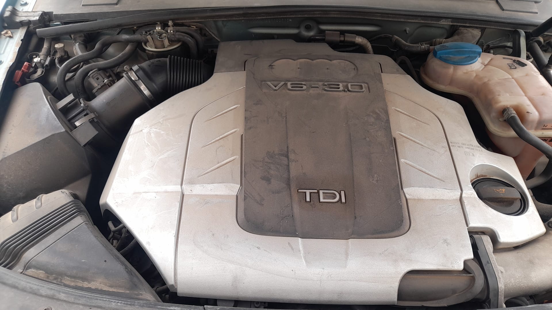 AUDI A6 C6/4F (2004-2011) Дверь передняя левая 4F0831051F 25209679