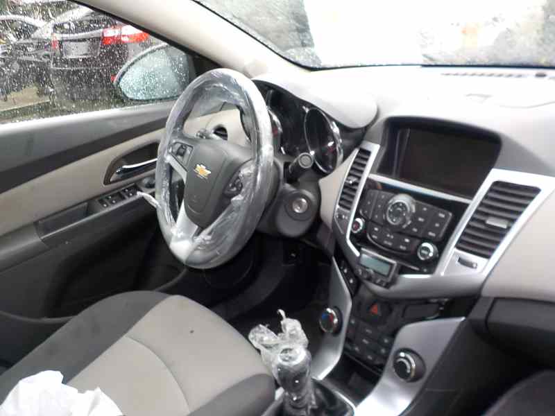 CHEVROLET Cruze 1 generation (2009-2015) Aizmugurējā labā durvju slēdzene 13503178 18627164