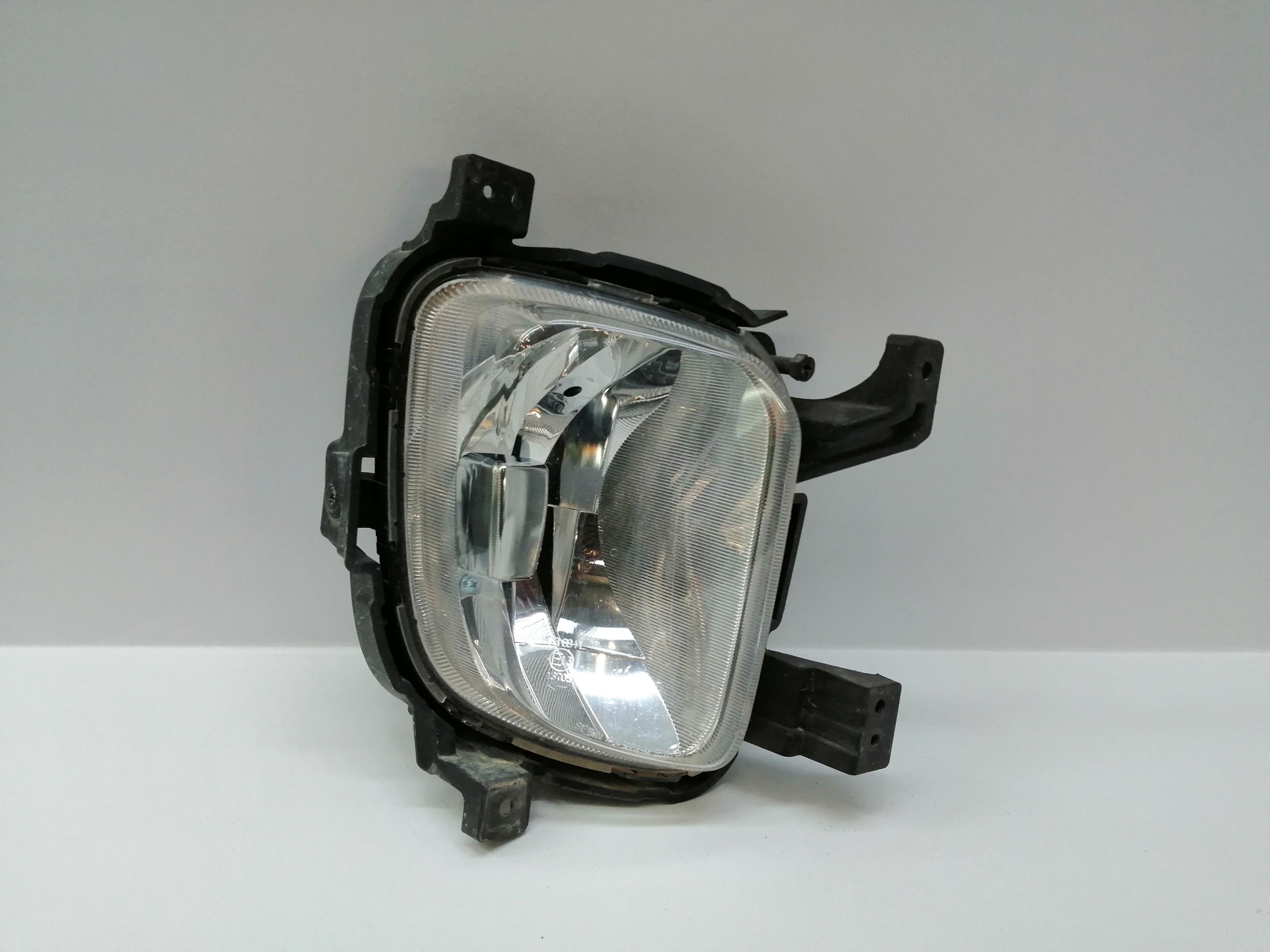 KIA Carens 3 generation (RP) (2013-2019) Front Right Fog Light 92202A4020 25180146