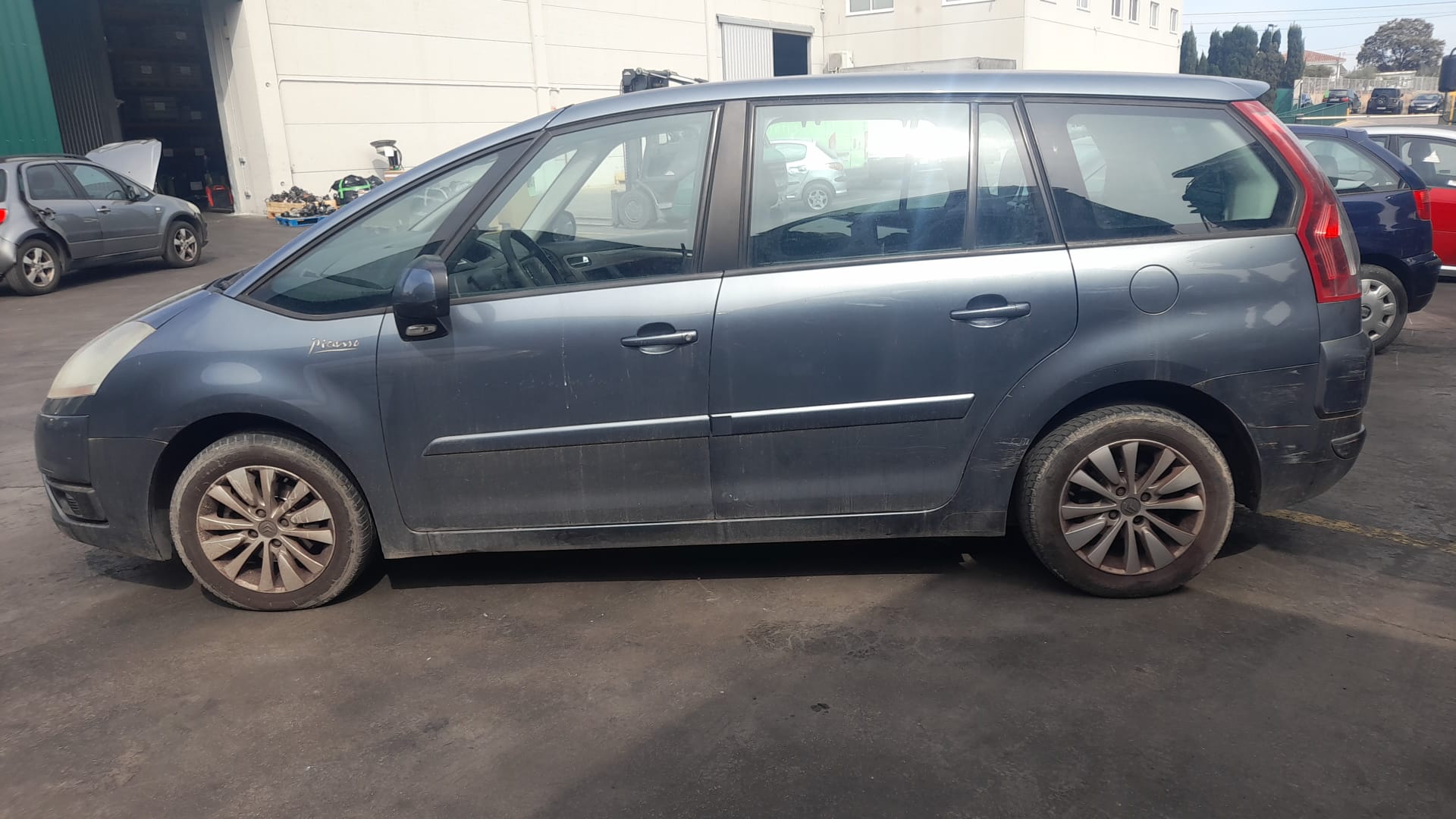 CITROËN C4 Picasso 1 generation (2006-2013) Rear Left Door 9006K4 24652706