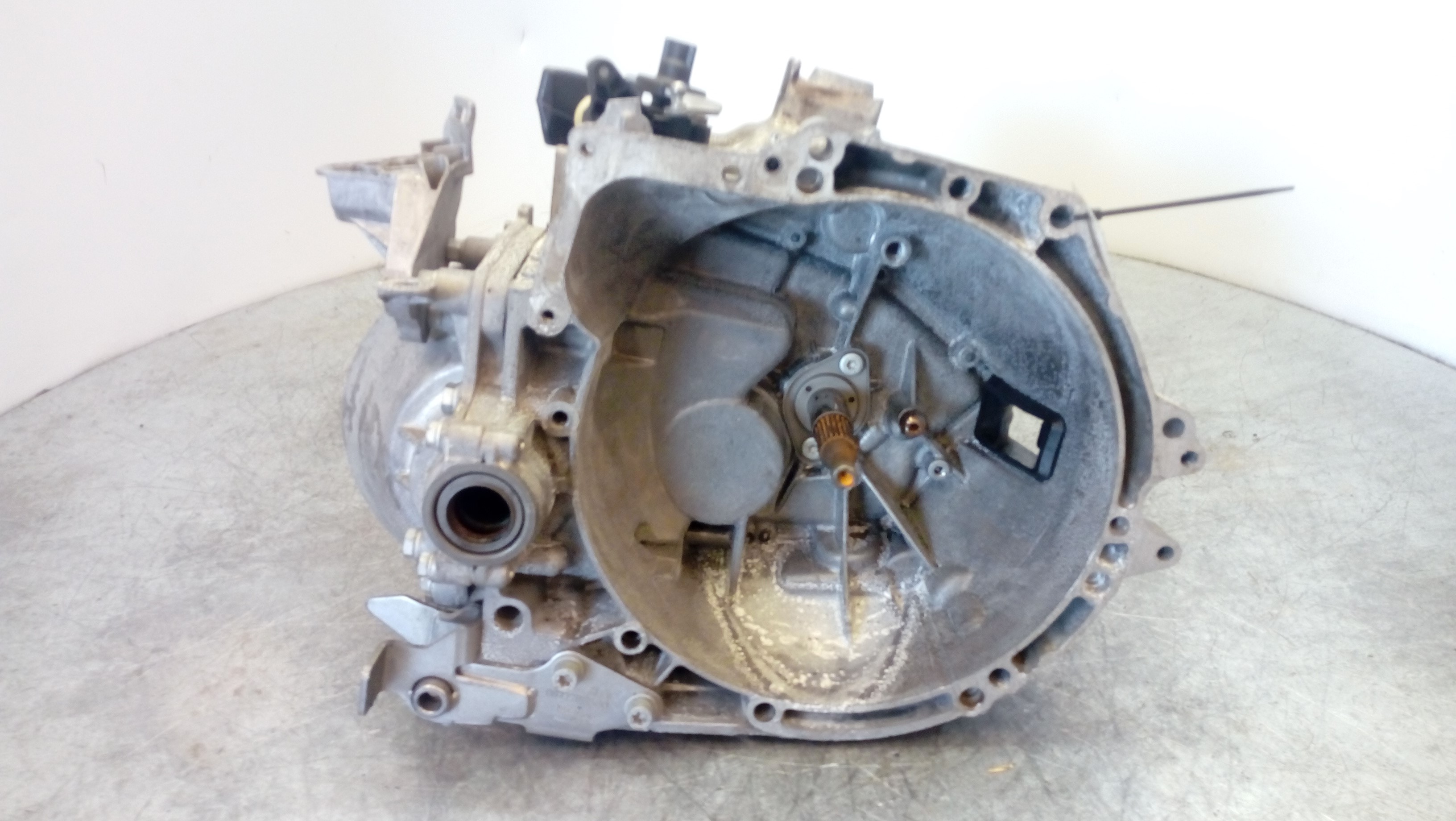 CITROËN C4 Picasso 2 generation (2013-2018) Gearbox 20MB32 25204753