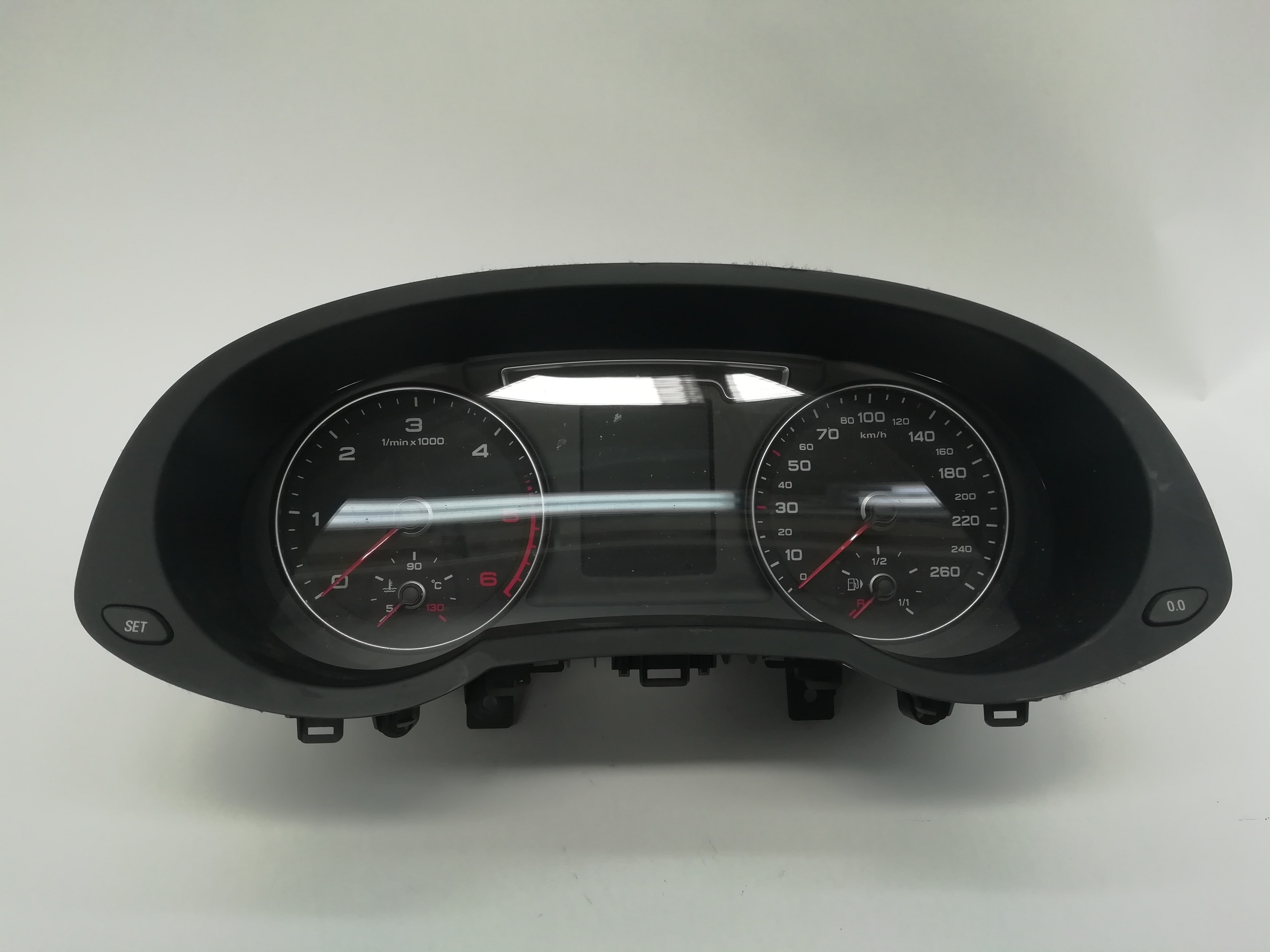 AUDI Q3 8U (2011-2020) Speedometer 8U0920940M 25177236