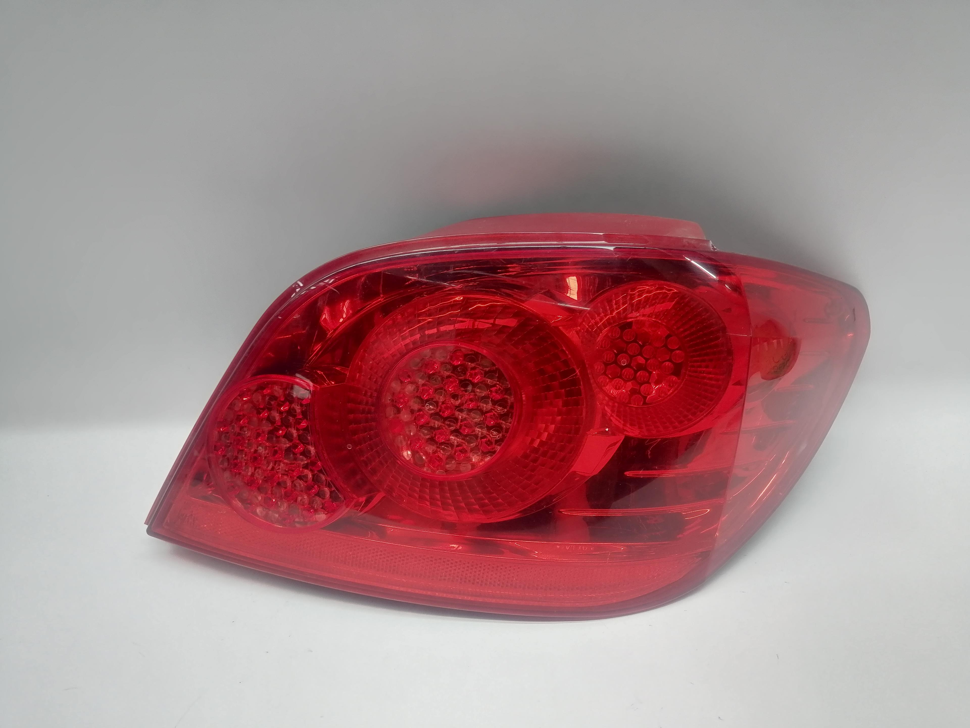 PEUGEOT 307 1 generation (2001-2008) Rear Right Taillight Lamp 6351X0 25505696