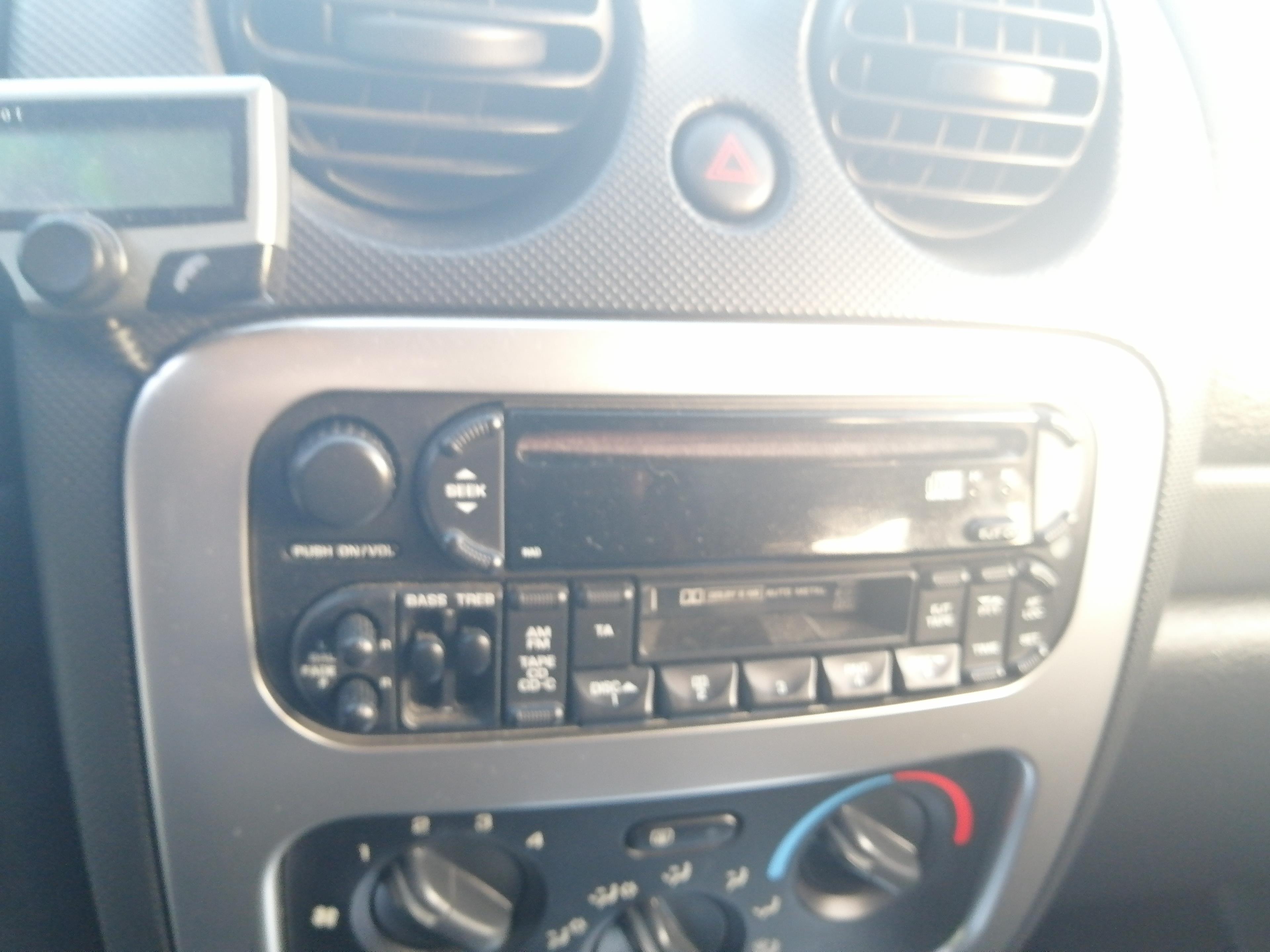 JEEP Cherokee 3 generation (KJ)  (2005-2007) Music Player Without GPS 5091601AD 26587712