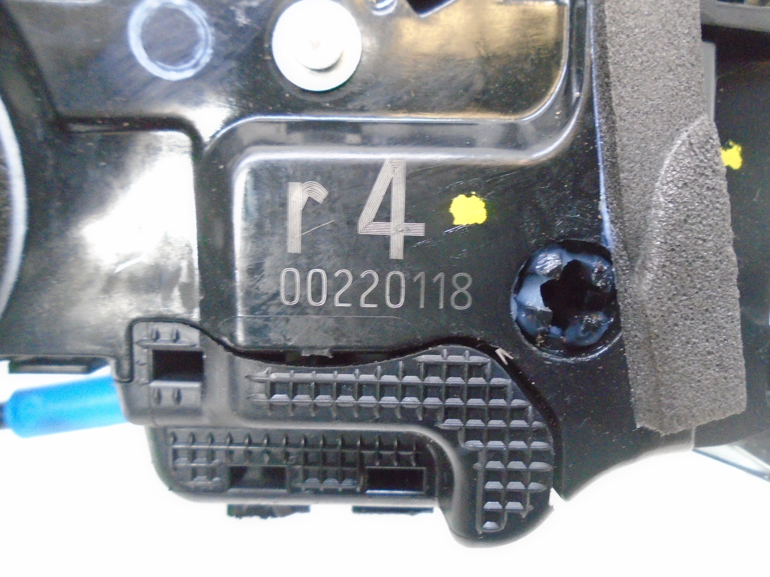 TOYOTA C-HR 1 generation (2016-2023) Rear Right Door Lock 69050F4010 22131547