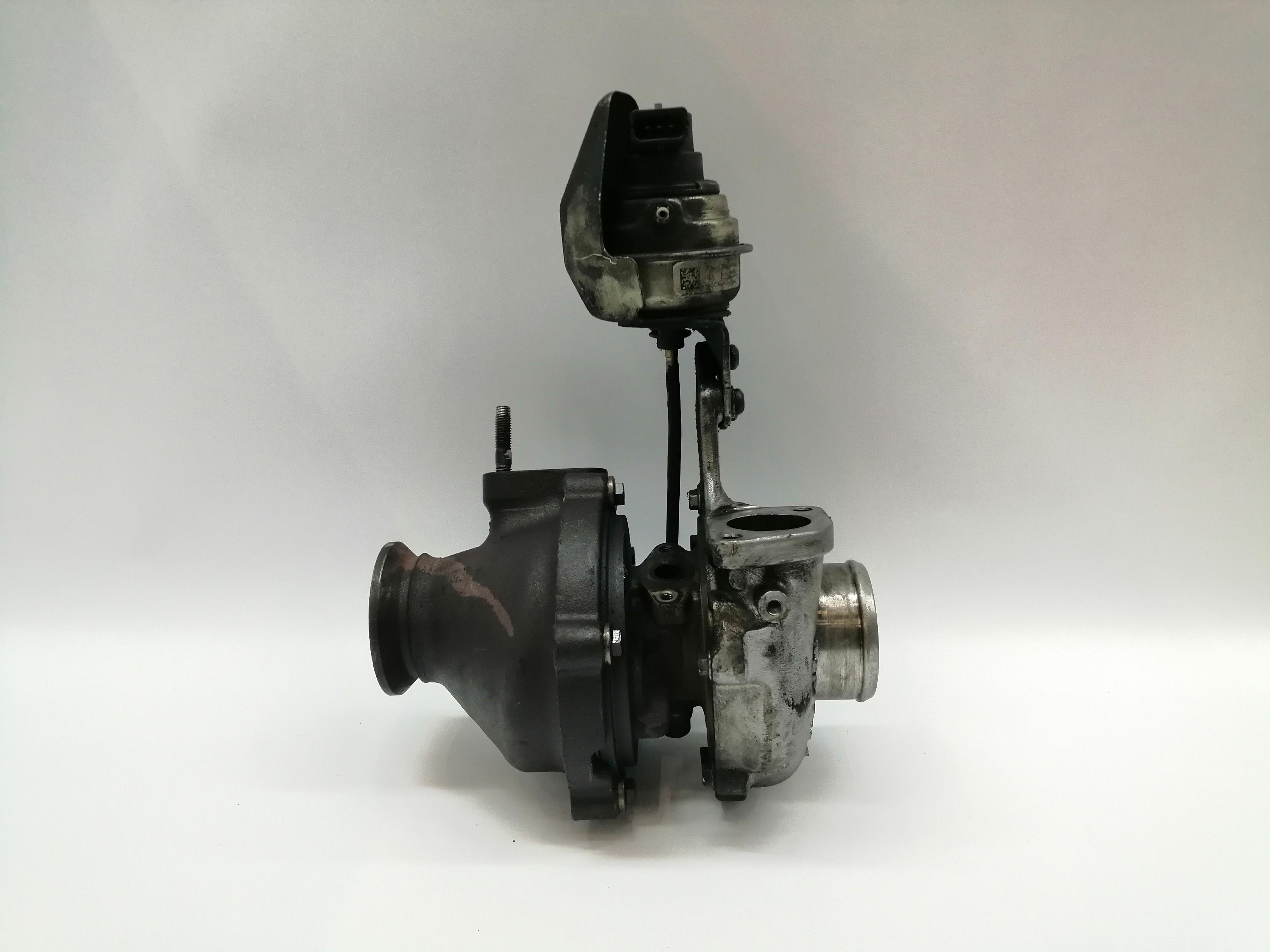 OPEL Astra J (2009-2020) Turbófeltöltő 55570748 25179047