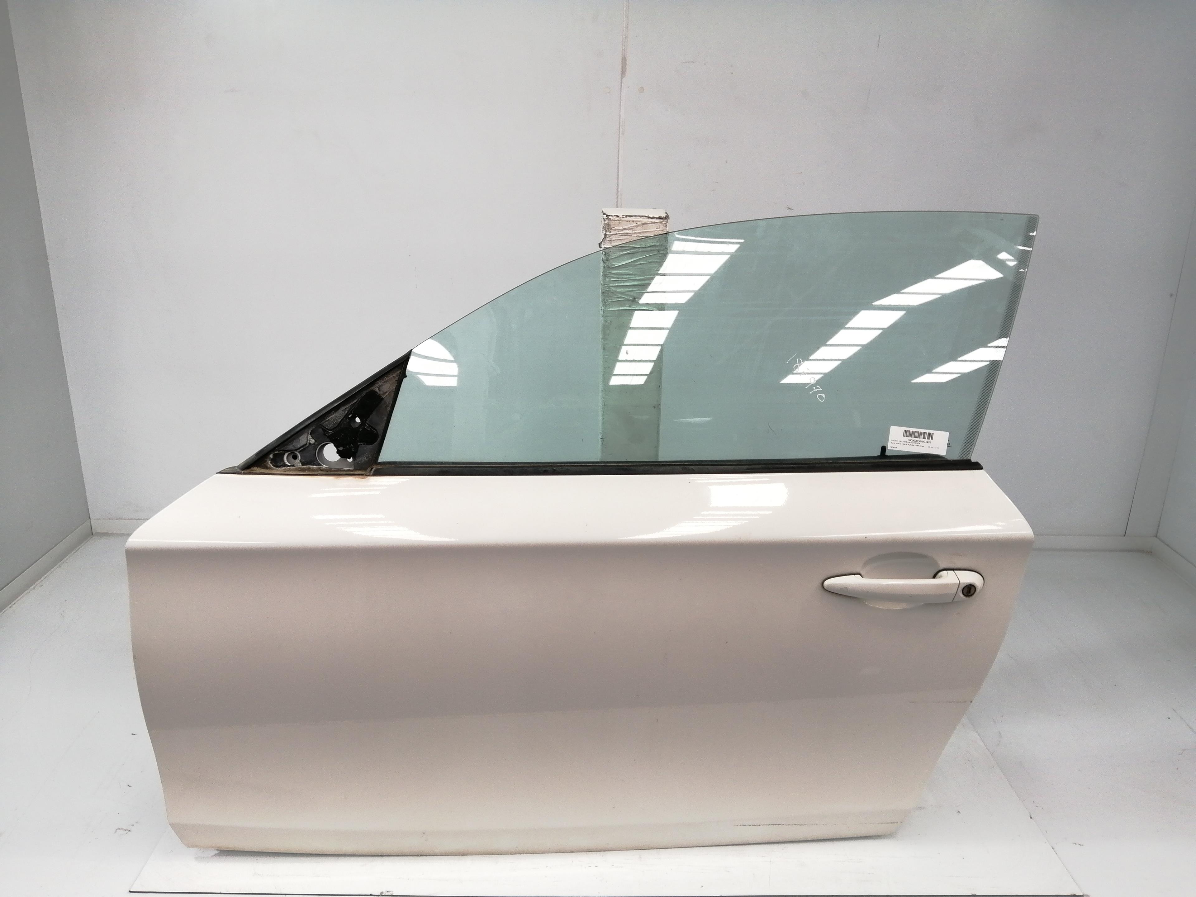 BMW 1 Series E81/E82/E87/E88 (2004-2013) Front Left Door 41515A2A377 25199697