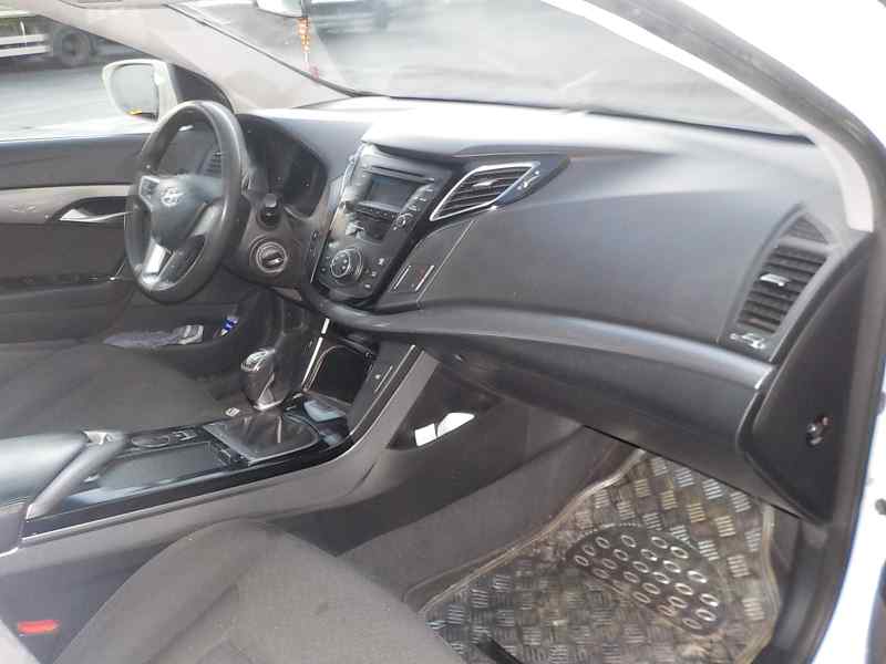 HYUNDAI i40 VF (1 generation) (2011-2020) Other part 924033Z300 25399289