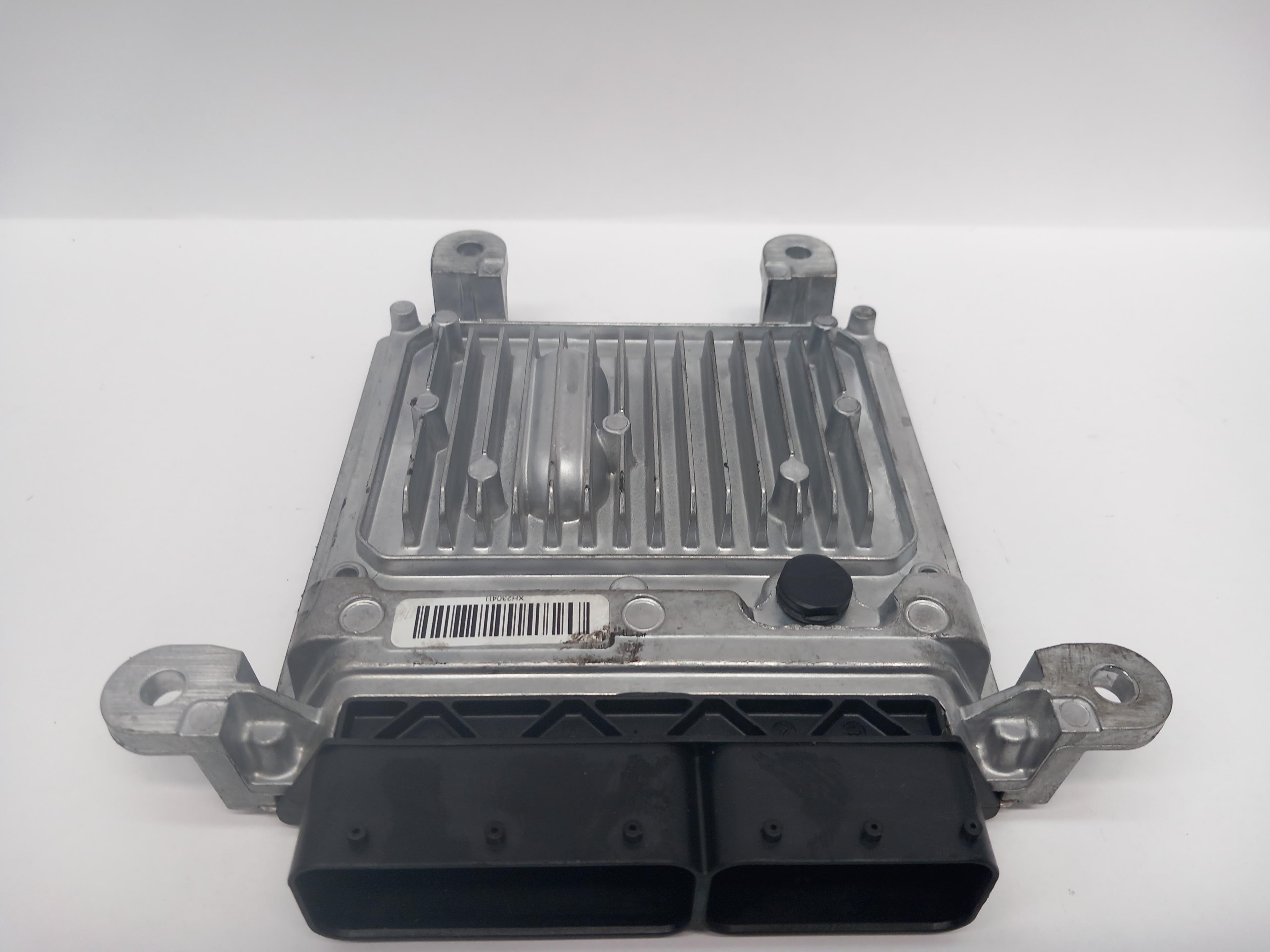 MERCEDES-BENZ C-Class W204/S204/C204 (2004-2015) Engine Control Unit ECU A6519003902 25195733