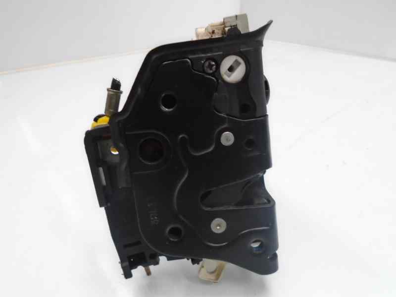 SEAT Leon 2 generation (2005-2012) Aizmugurējo kreiso durvju slēdzene 1P0839015D 18464568