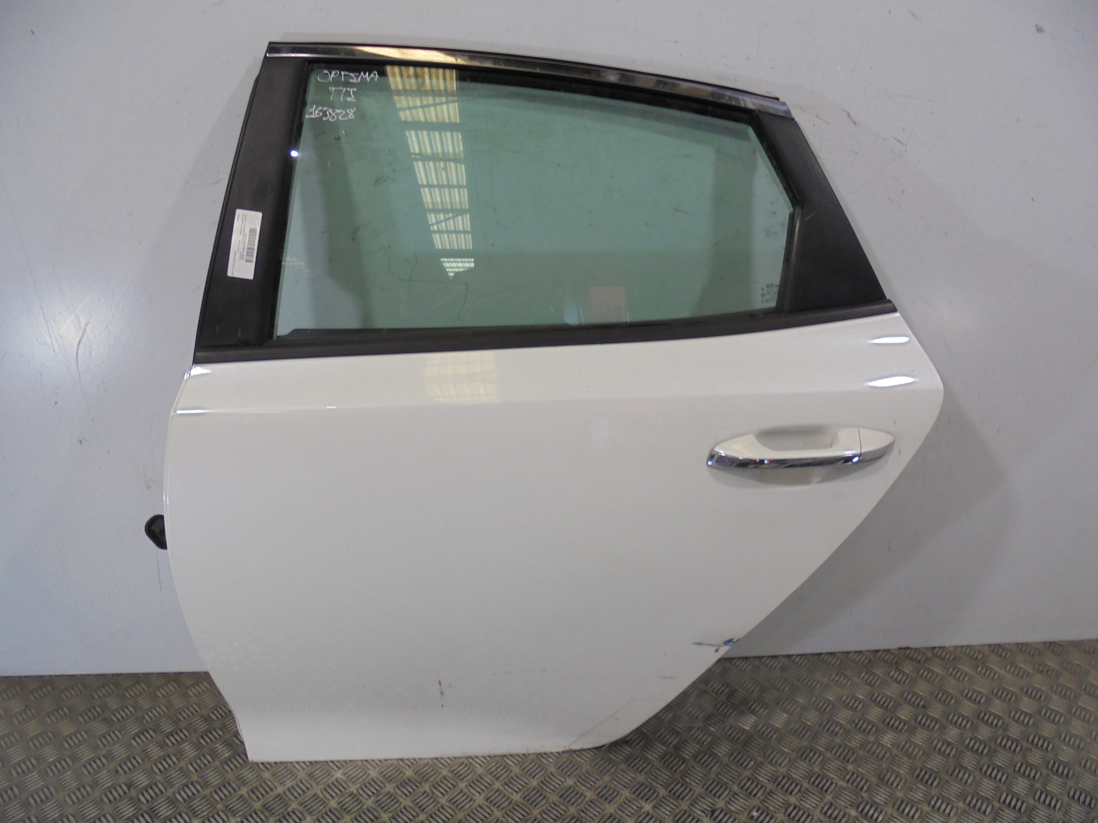 KIA Optima 4 generation (2015-2020) Дверь задняя левая 77003D4000 18530992