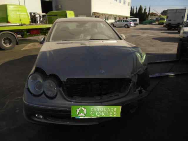 HUMMER CLK AMG GTR C297 (1997-1999) Toinen osa A2038600282 25200823