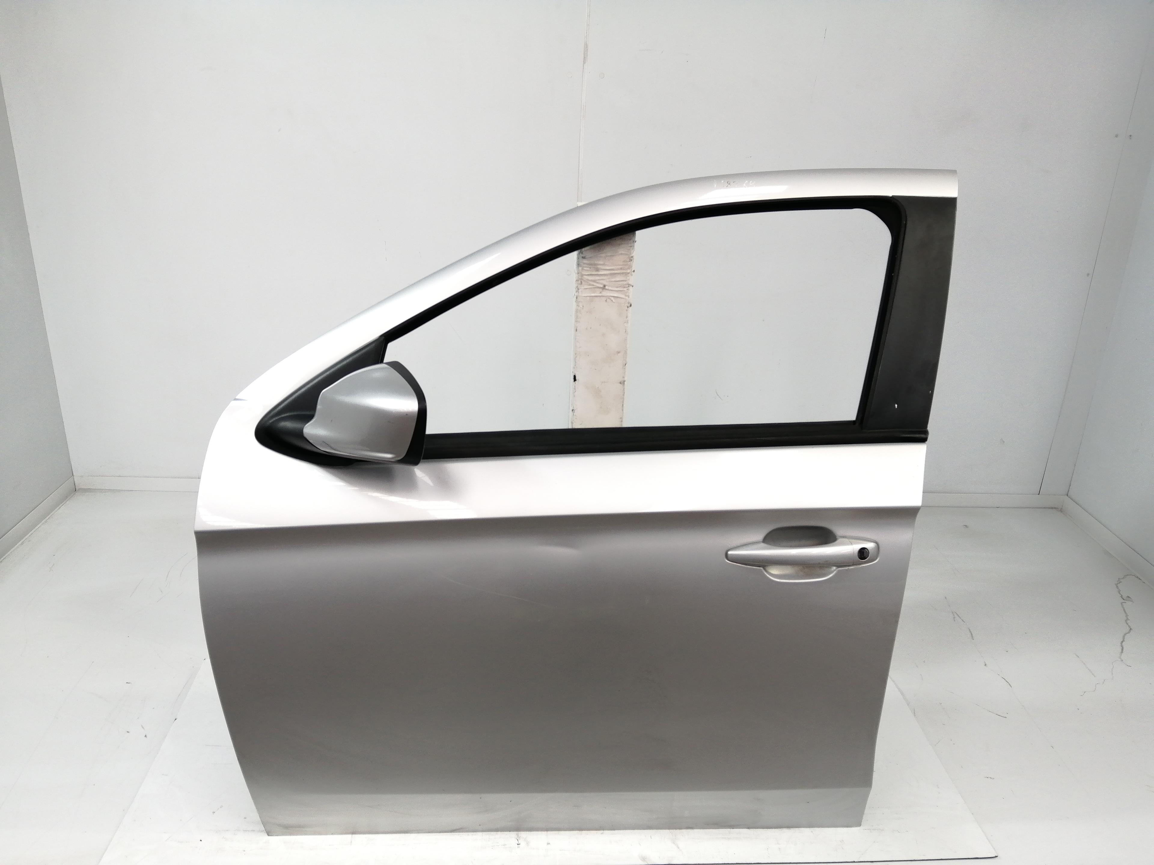 CITROËN C-Elysee 2 generation (2012-2017) Front Left Door 9803696580 24971891