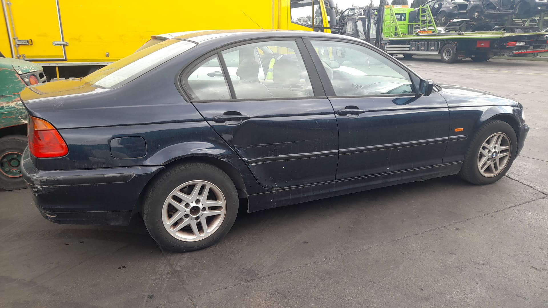 BMW 3 Series E46 (1997-2006) Priekšējais kreisais spārns 41358240405 25196212