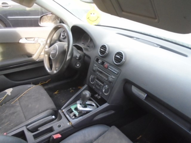 BMW A3 8P (2003-2013) Autres unités de contrôle 8P0035225 18535424