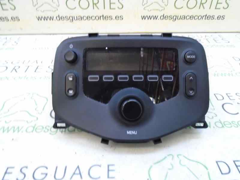 TOYOTA Aygo 1 generation (2005-2014) Music Player Without GPS 861200H050 18446605