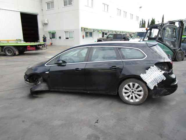 OPEL Astra J (2009-2020) Priekšējā labā apakšējā svira/ričags 13401130 18475249