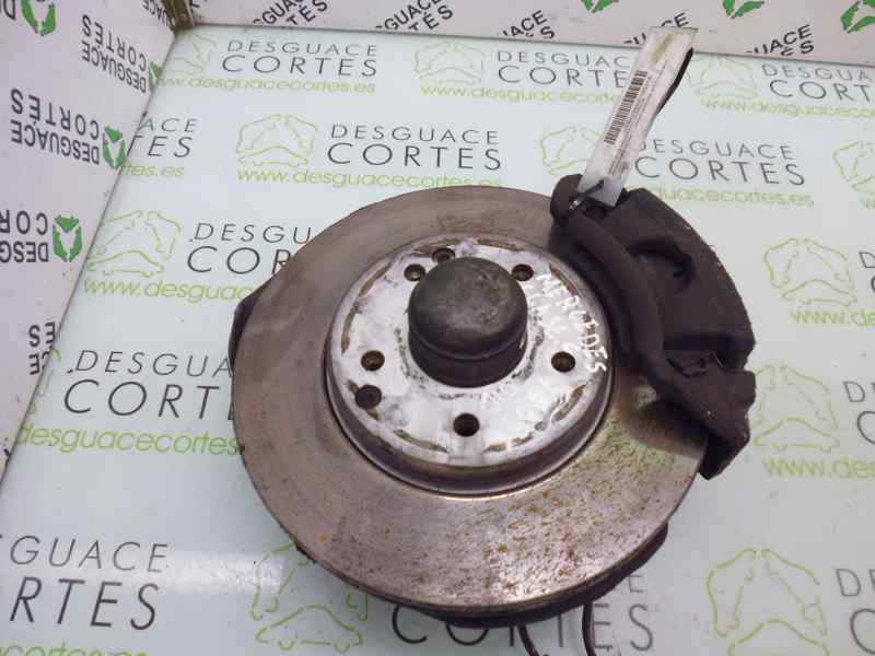 MERCEDES-BENZ C-Class W203/S203/CL203 (2000-2008) Front Right Wheel Hub A2023300120 18372288