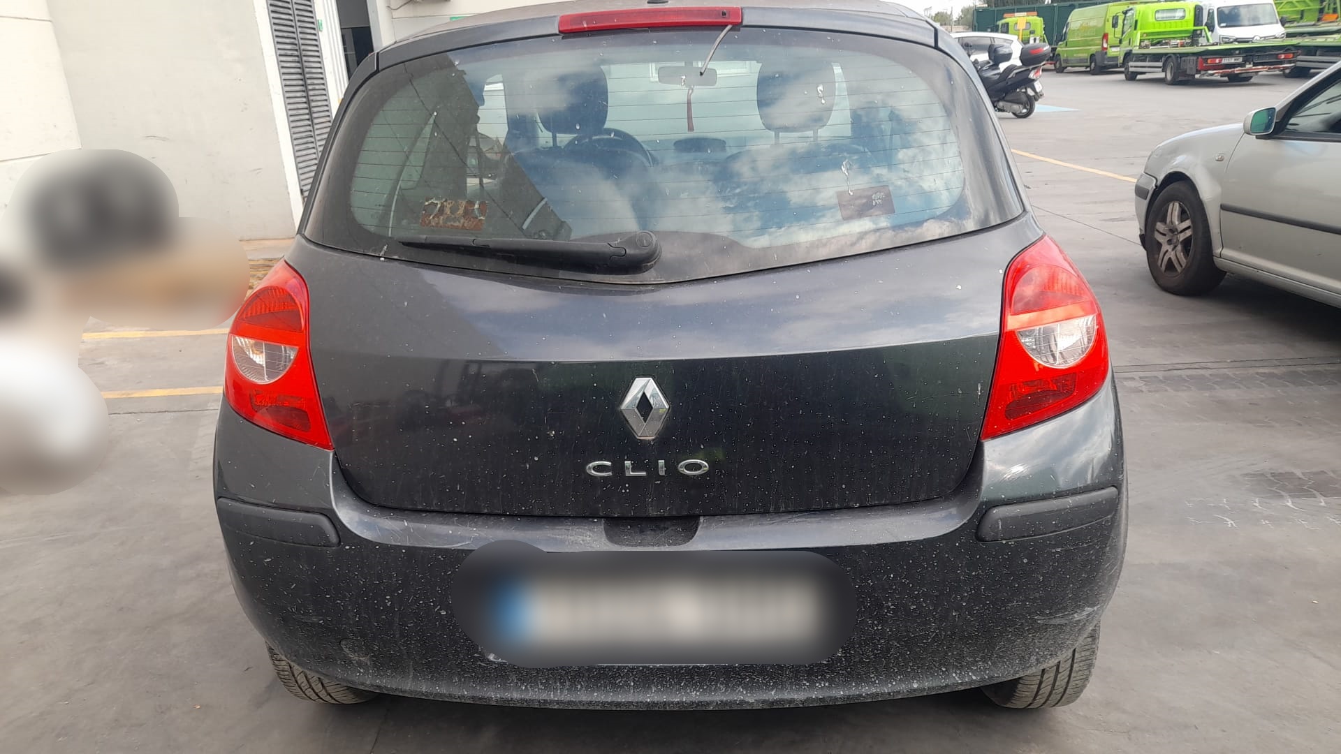 RENAULT Clio 3 generation (2005-2012) Фонарь задний левый 8200459962 26831905