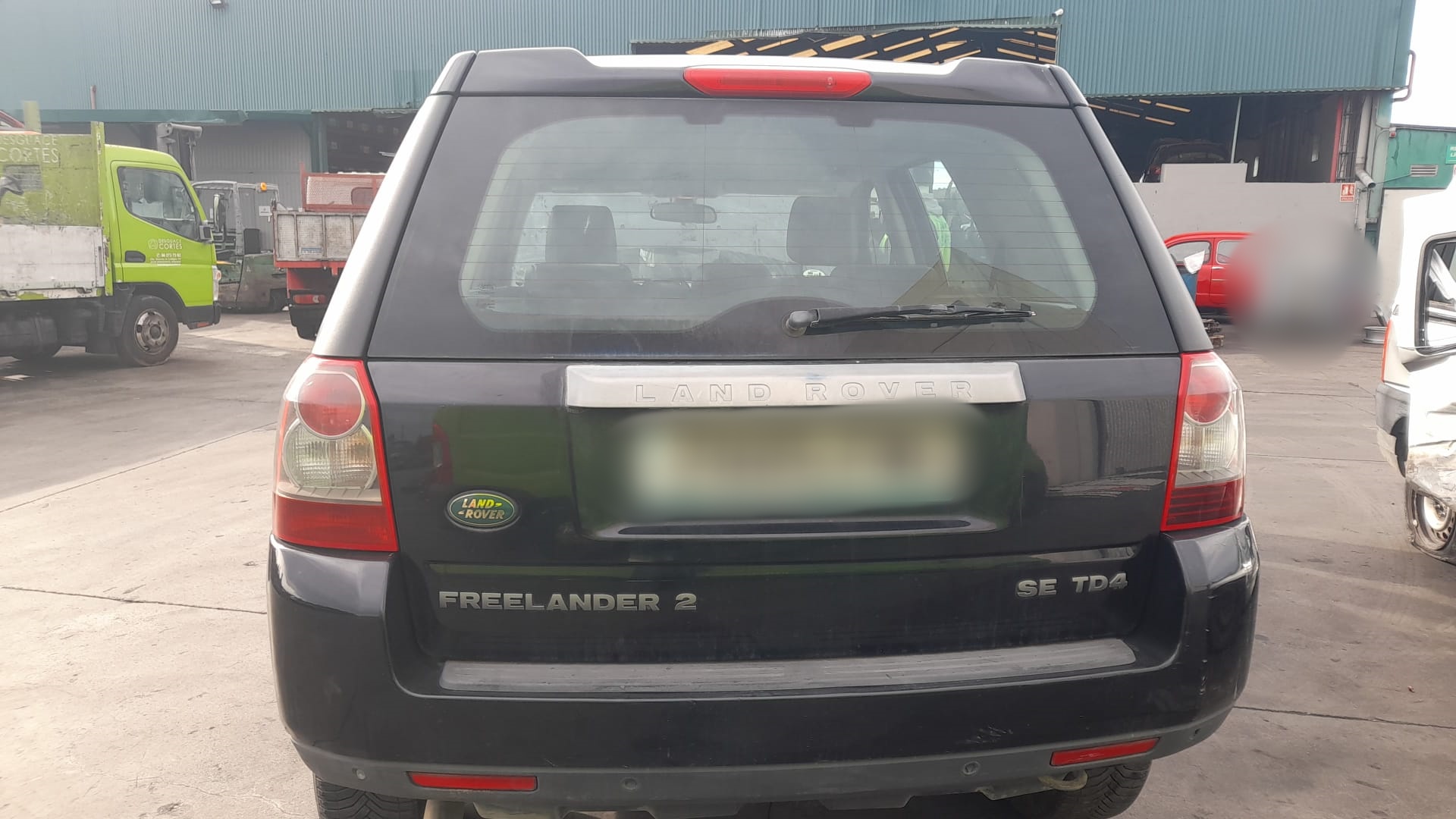 LAND ROVER Freelander 2 generation (2006-2015) Front Left Fog Light LR001587 24033663