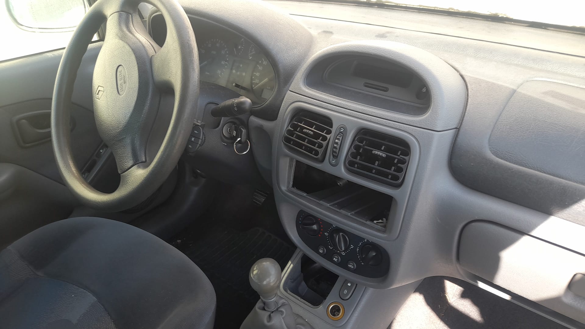 VAUXHALL Clio 3 generation (2005-2012) Fram vänster strålkastare 25195887