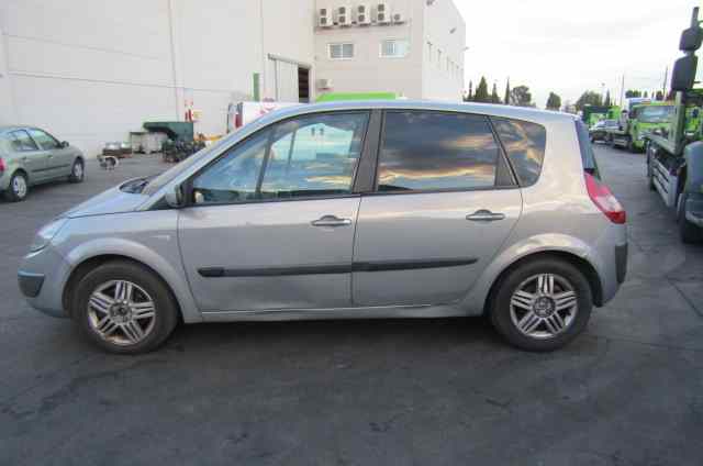 RENAULT Scenic 2 generation (2003-2010) Variklio kompiuteris 0281011275,8200305678 18408590