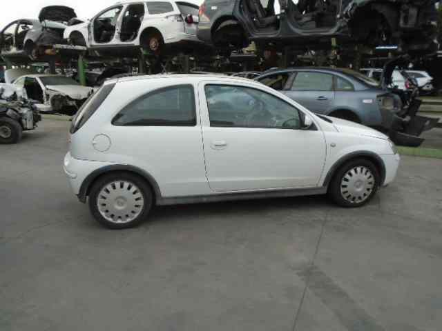 OPEL Corsa C (2000-2006) Oikea takavalo 24457236 18410216