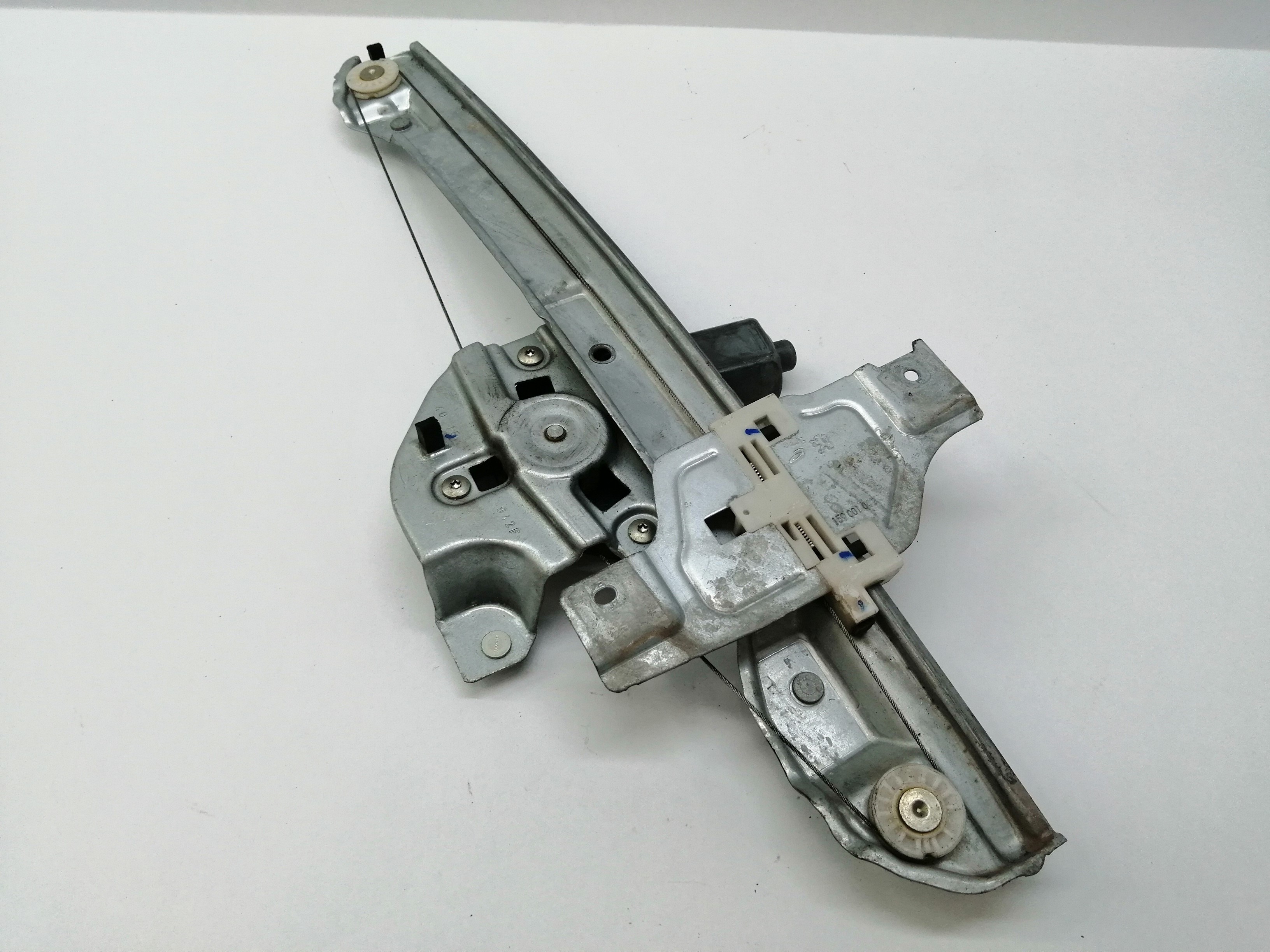 PEUGEOT 2008 1 generation (2013-2020) Front Left Door Window Regulator 9806088180 25175341