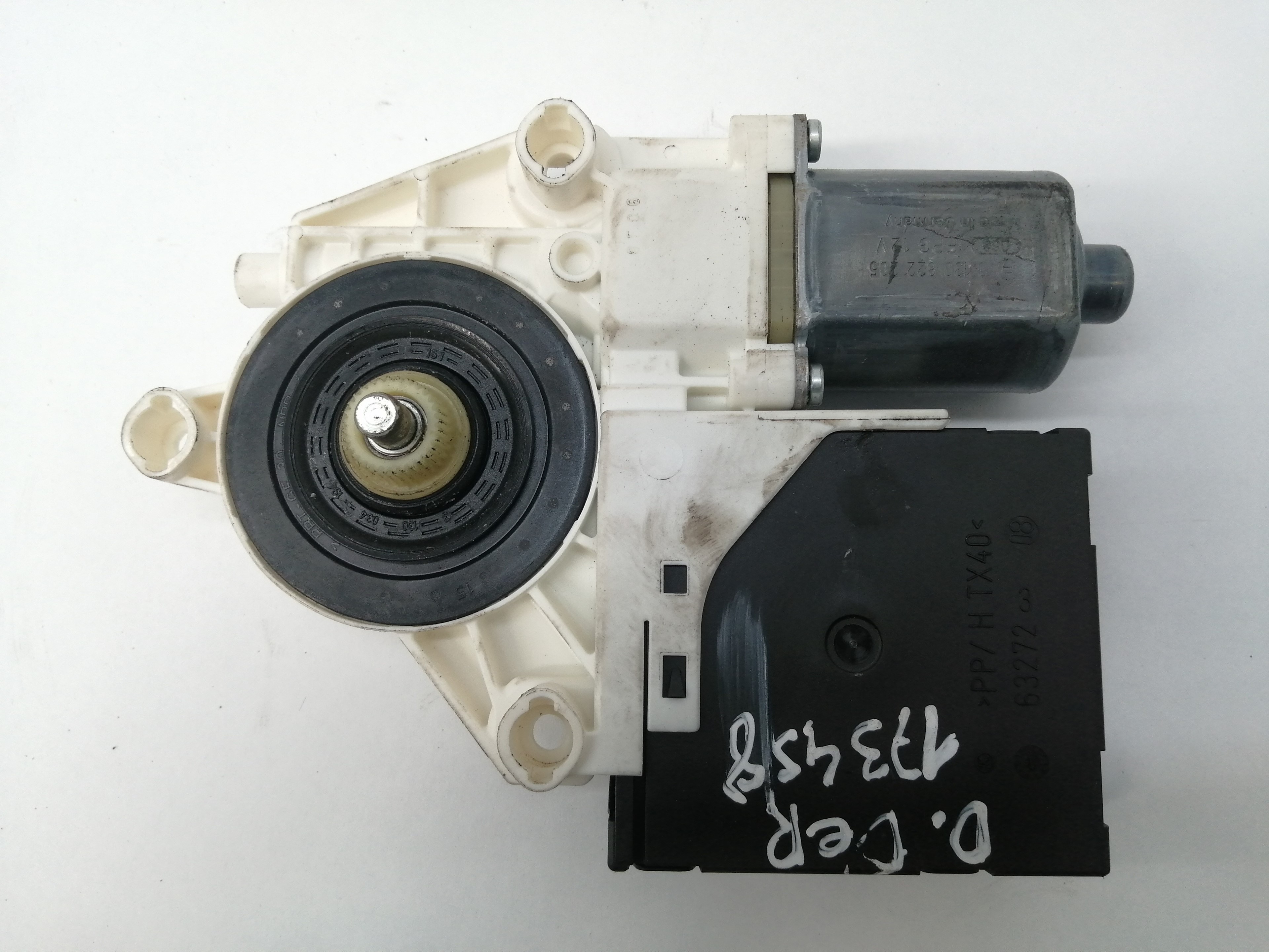 BMW A2 8Z (1999-2005) Front Right Door Window Control Motor 8P0959802M 18606574