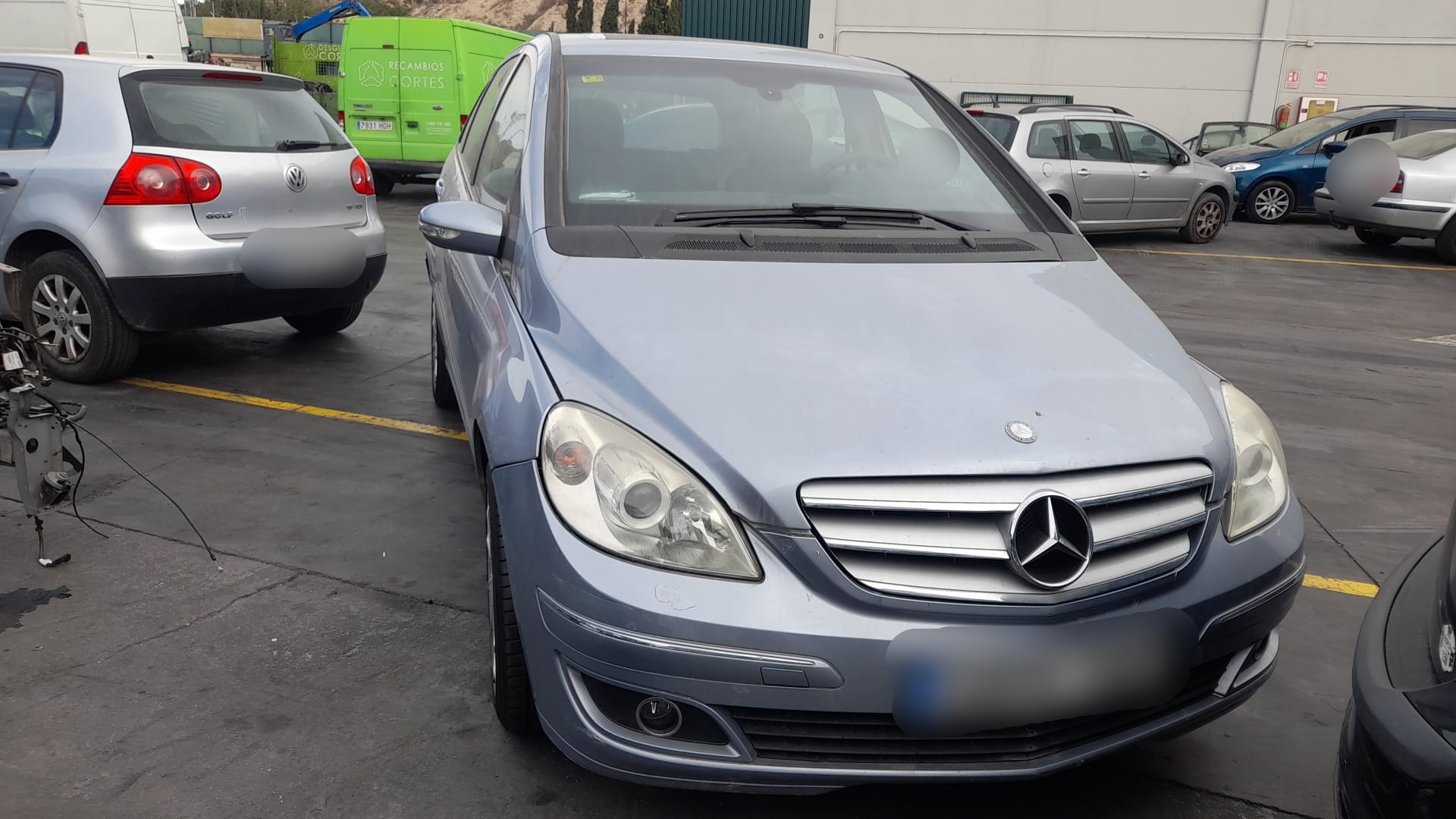 MERCEDES-BENZ B-Class W245 (2005-2011) Vasen takavalo A1698201564 24011329