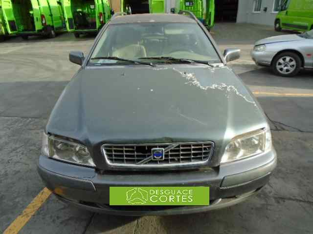 VOLVO V40 1 generation (1996-2004) Jobb első ködlámpa 30865565 18446576