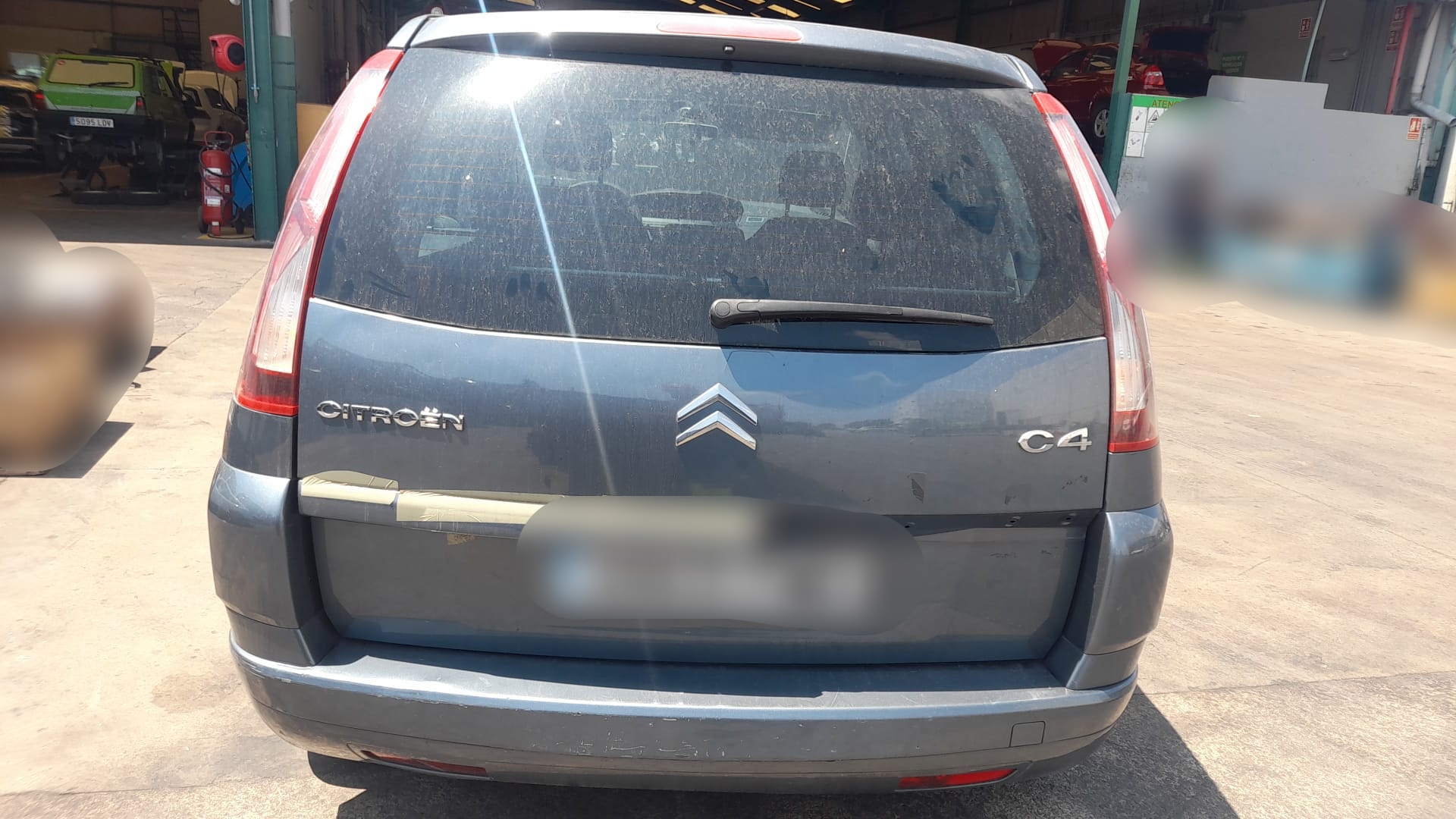 CITROËN C4 Picasso 1 generation (2006-2013) Rear Left Door 9006K4 25705888