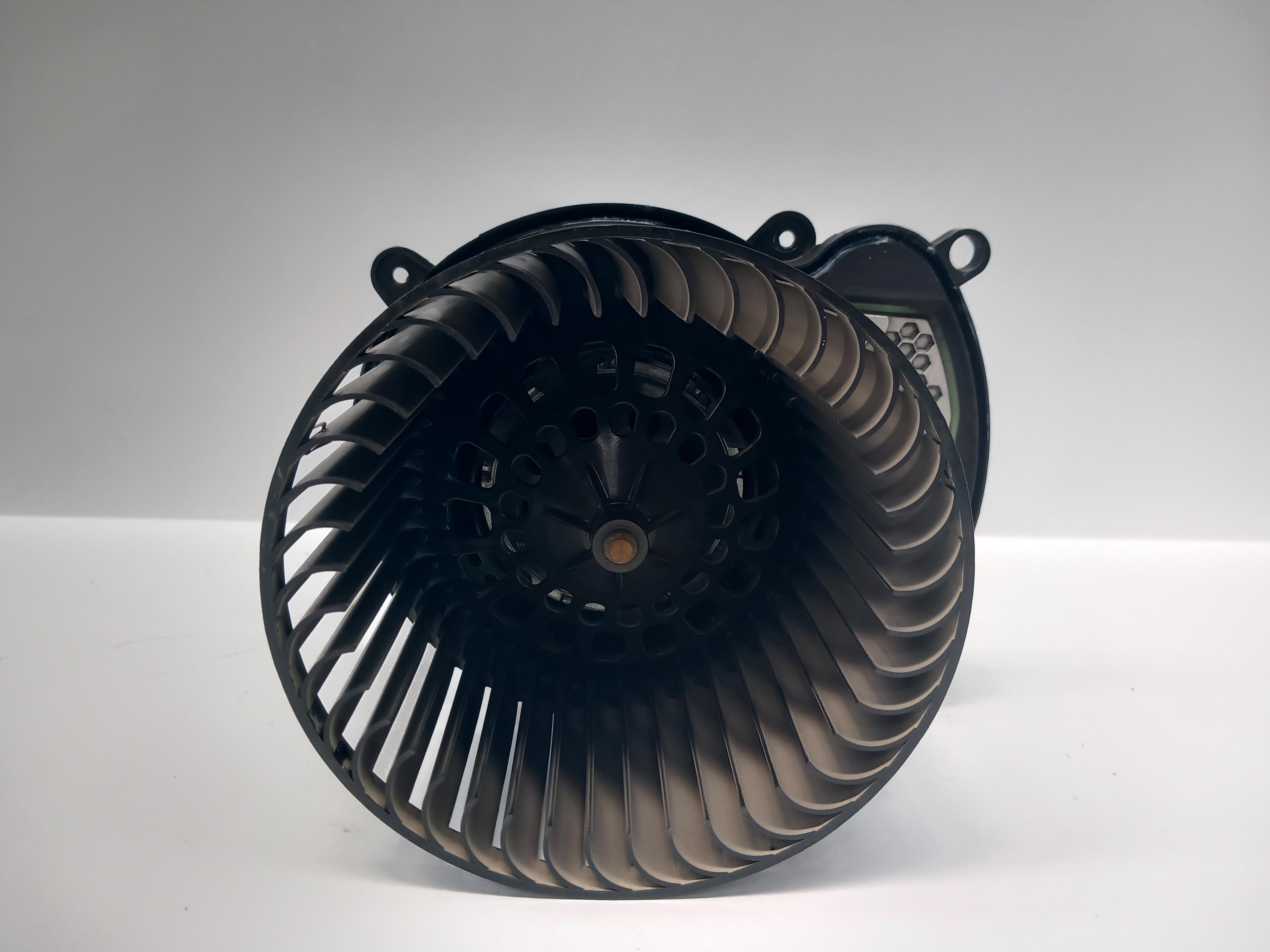 RENAULT Megane 3 generation (2008-2020) Heater Blower Fan 272103243R 25349532