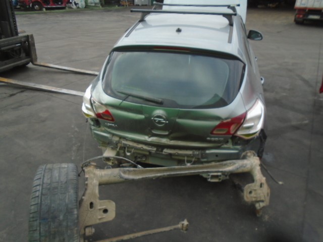 OPEL Astra J (2009-2020) Передний траверс 13470622 18542025