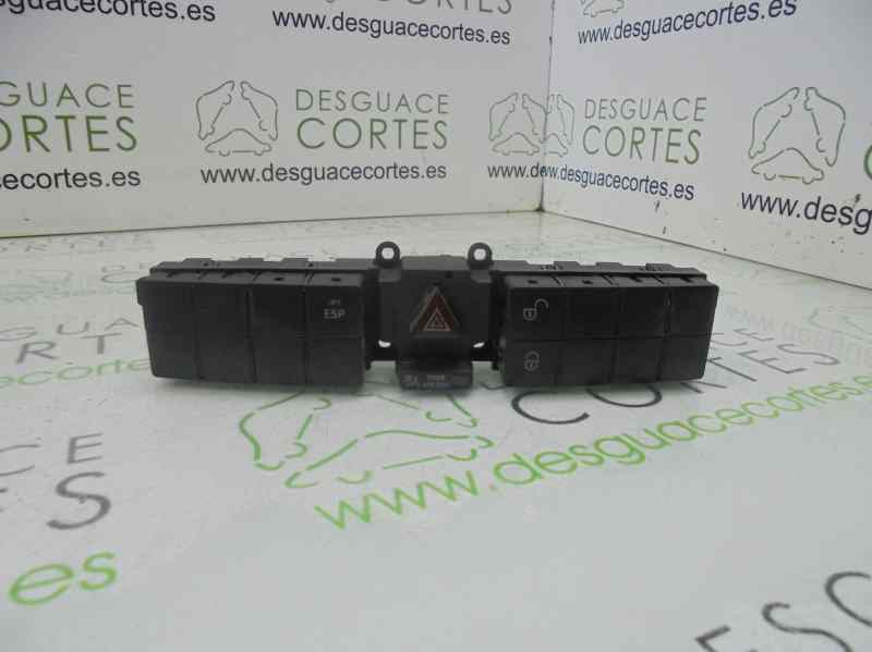 MERCEDES-BENZ CLC-Class CL203 (2008-2011) кнопка опасности A20387025109174 27505968