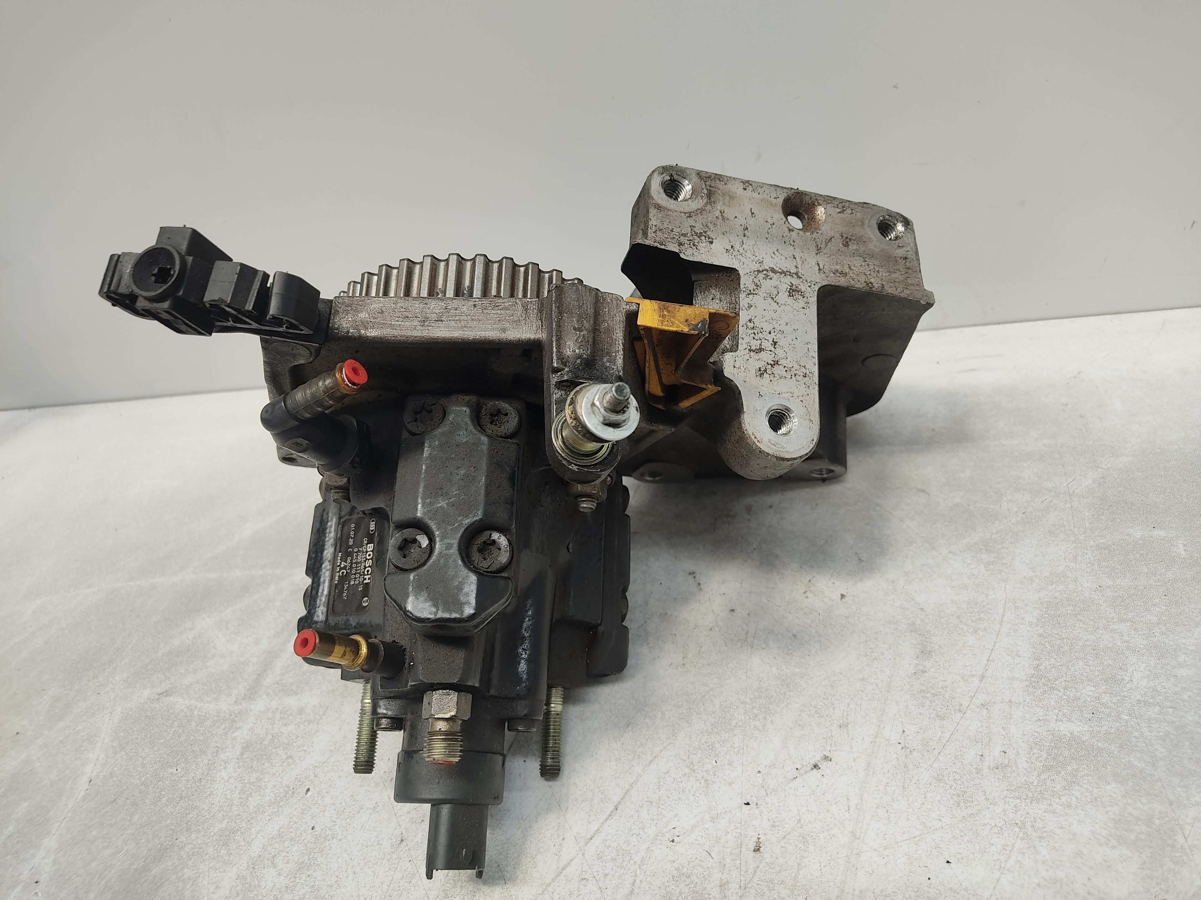 RENAULT Megane 2 generation (2002-2012) Pompă de combustibil de înaltă presiune 25267927