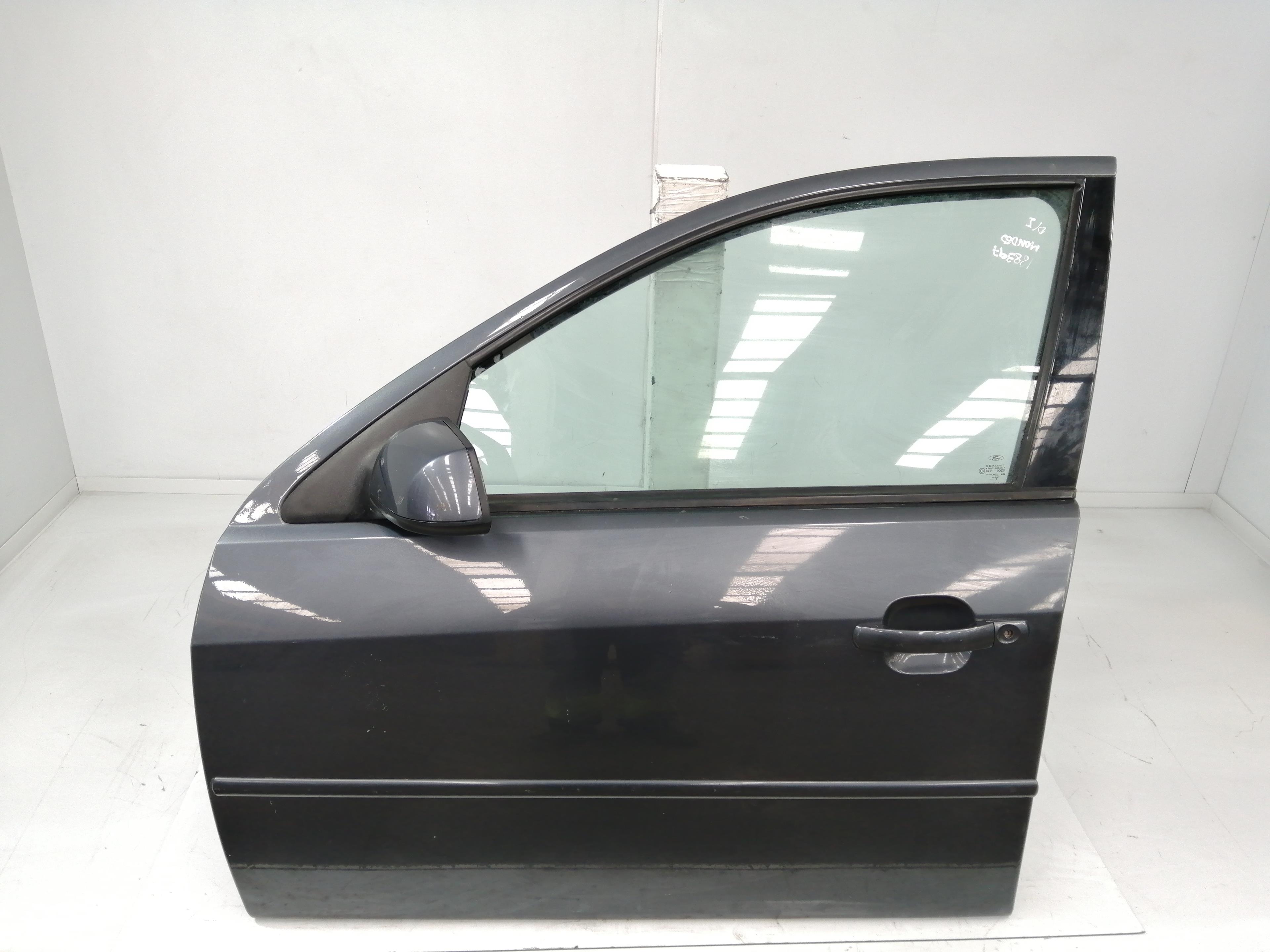 FORD Mondeo 3 generation (2000-2007) Front Left Door 1446438 24948527