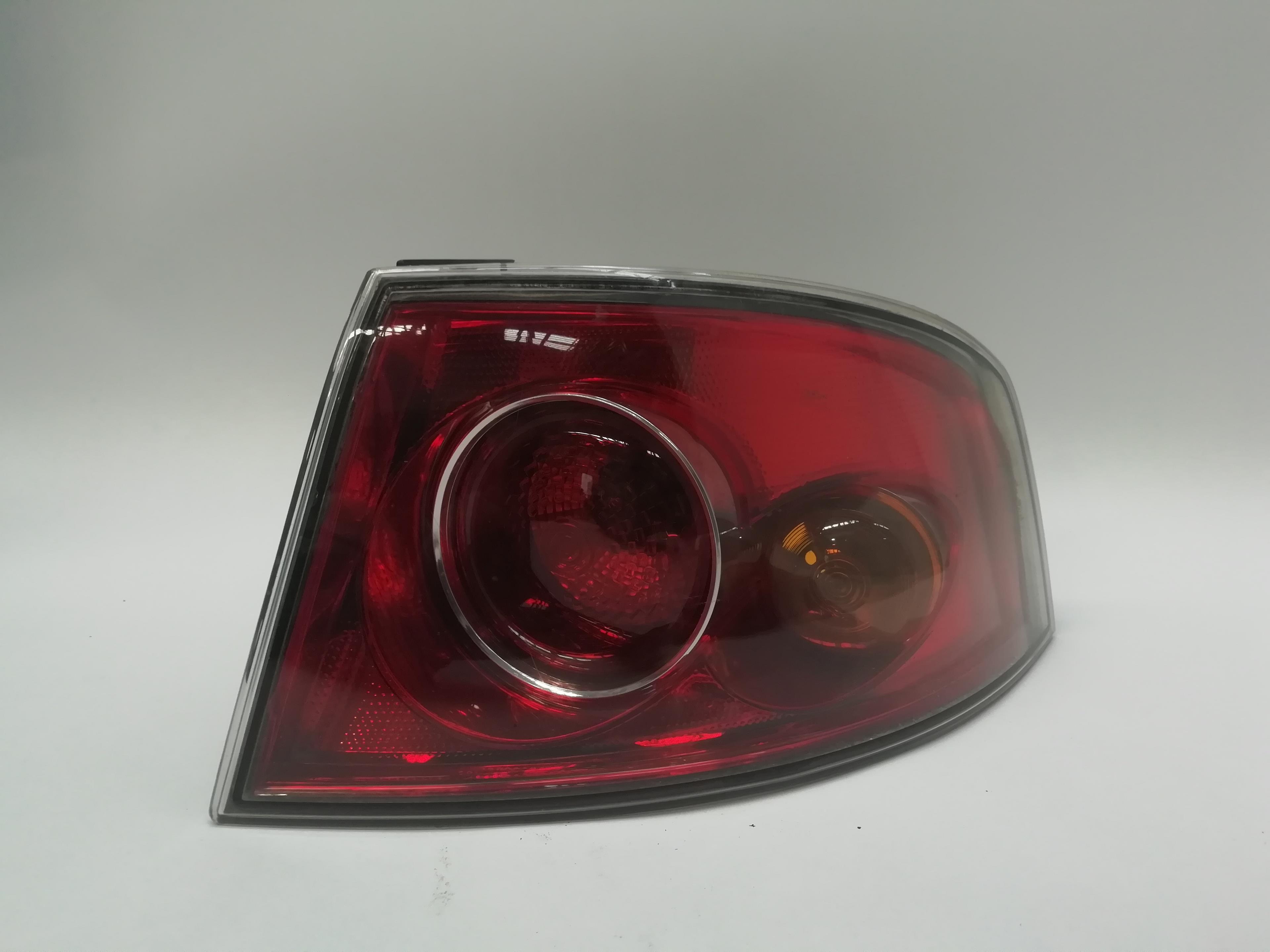 SEAT Ibiza 3 generation (2002-2008) Rear Right Taillight Lamp 6L6945112B 24018521