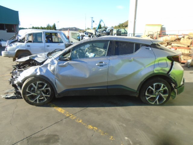 TOYOTA C-HR 1 generation (2016-2023) Замок задней правой двери 69050F4010 18546431