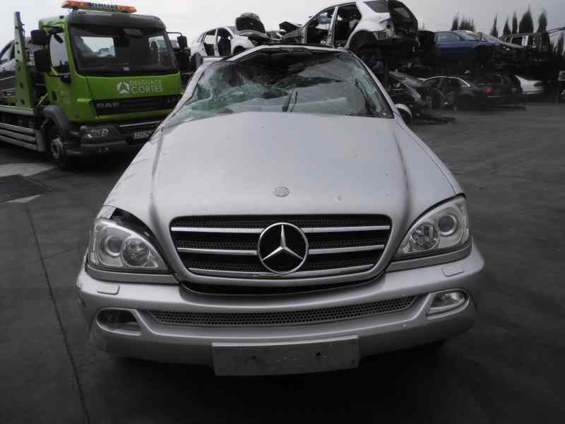 MERCEDES-BENZ M-Class W163 (1997-2005) Редуктор передний A1633300505 18362312